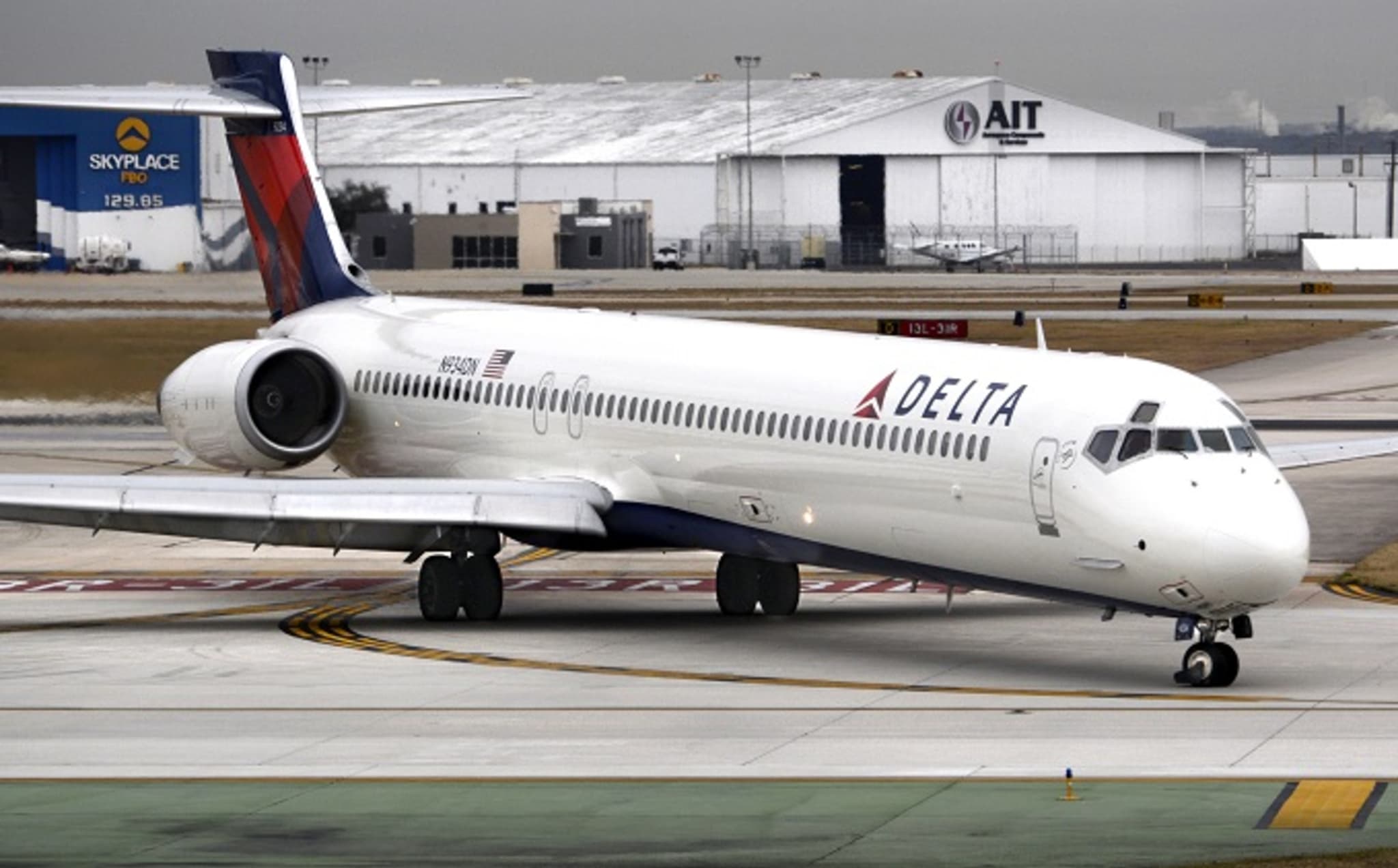 delta plane