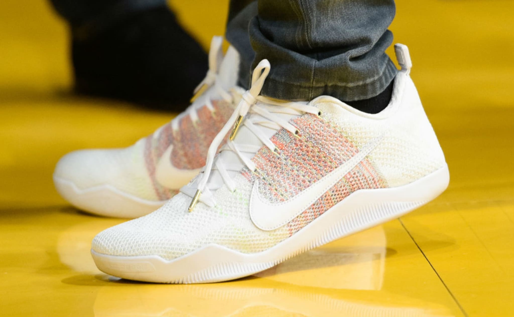 Roger Federer Wearing the "Multicolor" Nike Kobe 11 (1)
