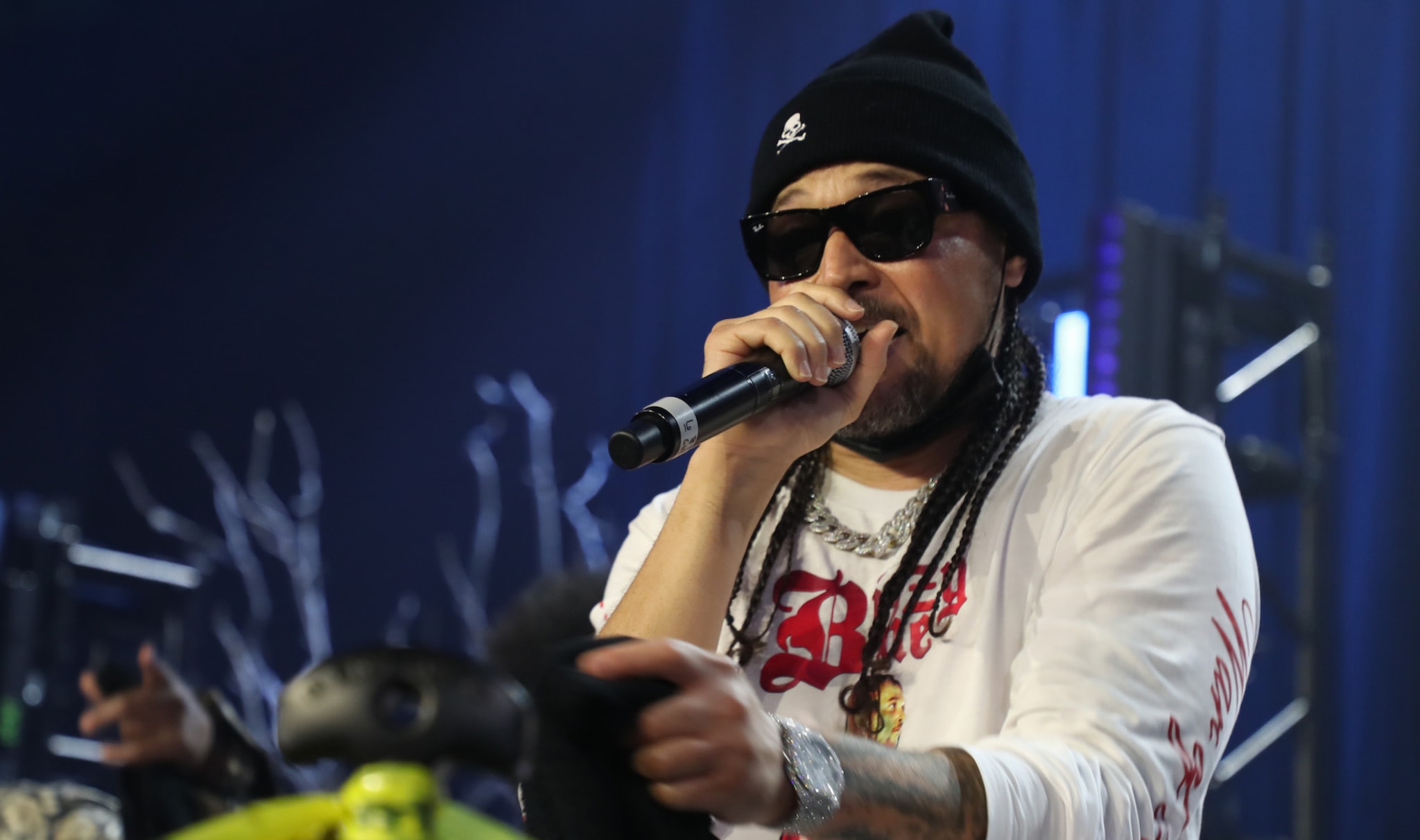 Bizzy Bone performing during 'Verzuz' Battle in Los Angeles