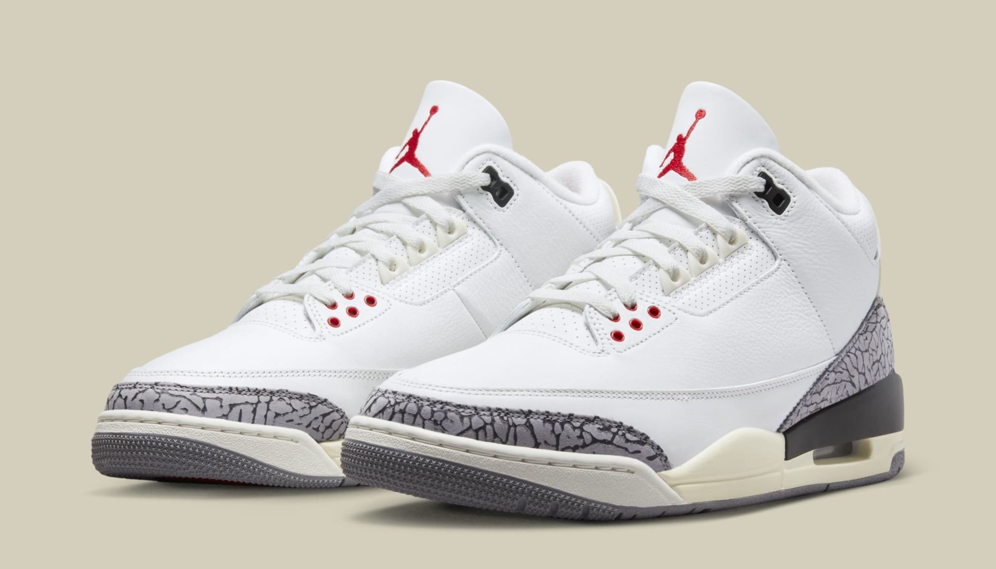 Air Jordan 3 'White/Cement' Remastered DN3707-100 (Pair)