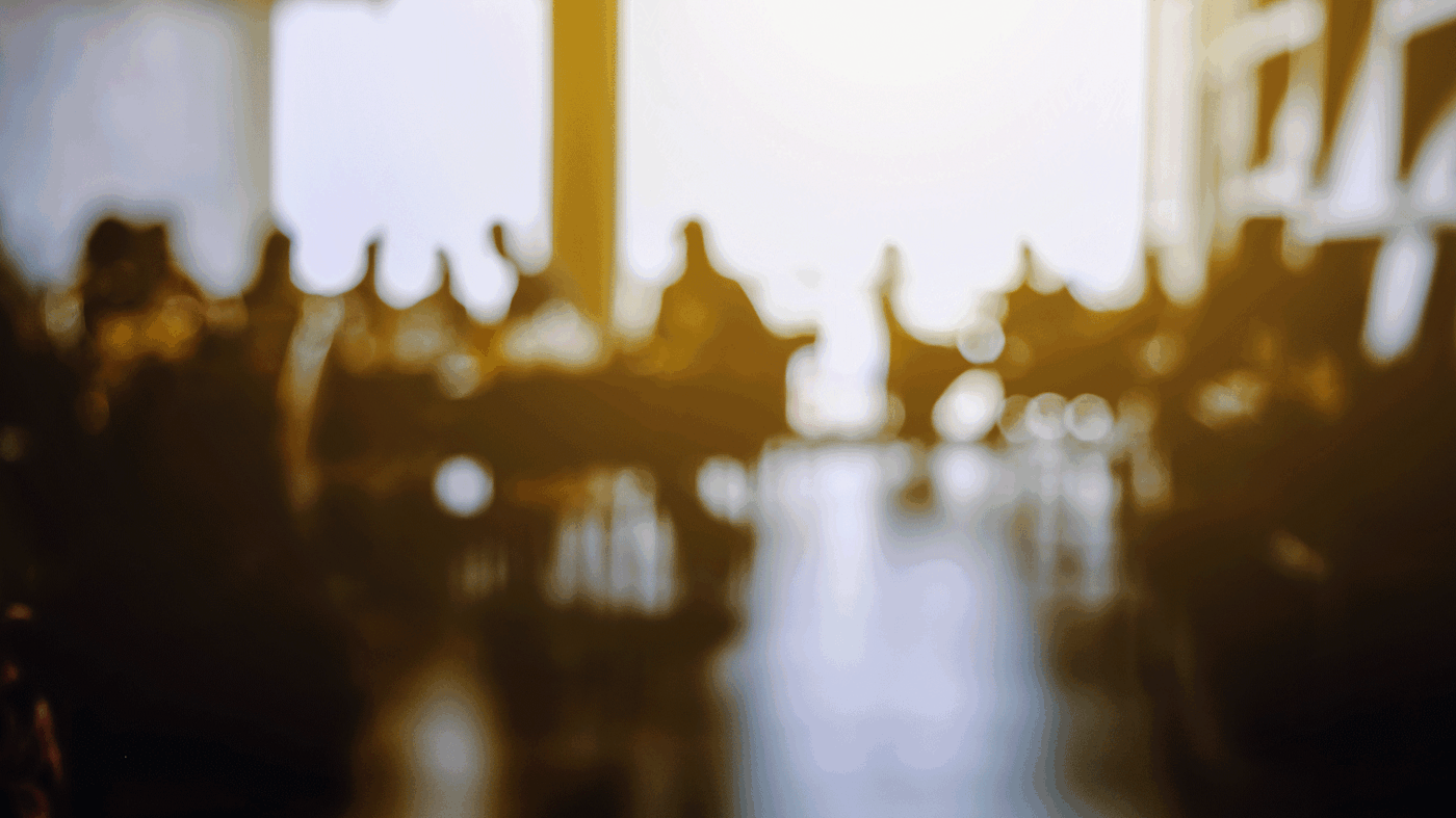 Blurred Out Image of a Crowded Restaurant