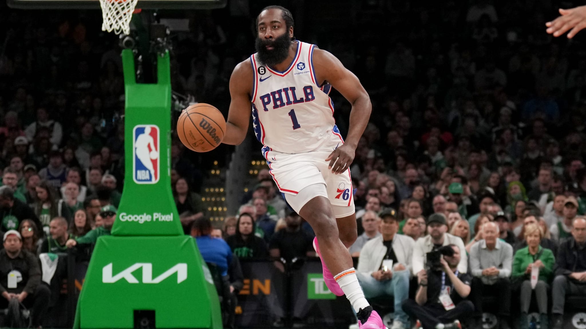 harden on the court