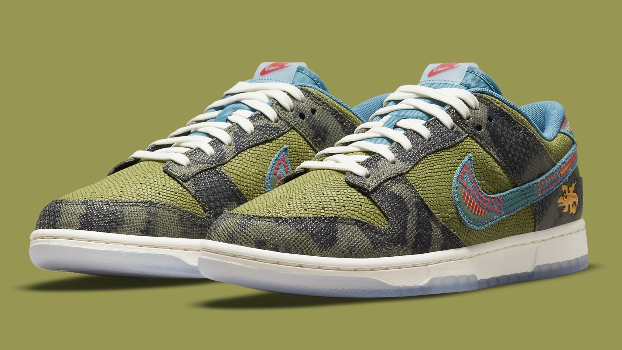 Nike Dunk Low Siempre Familia Release Date DO2160-335 Pair