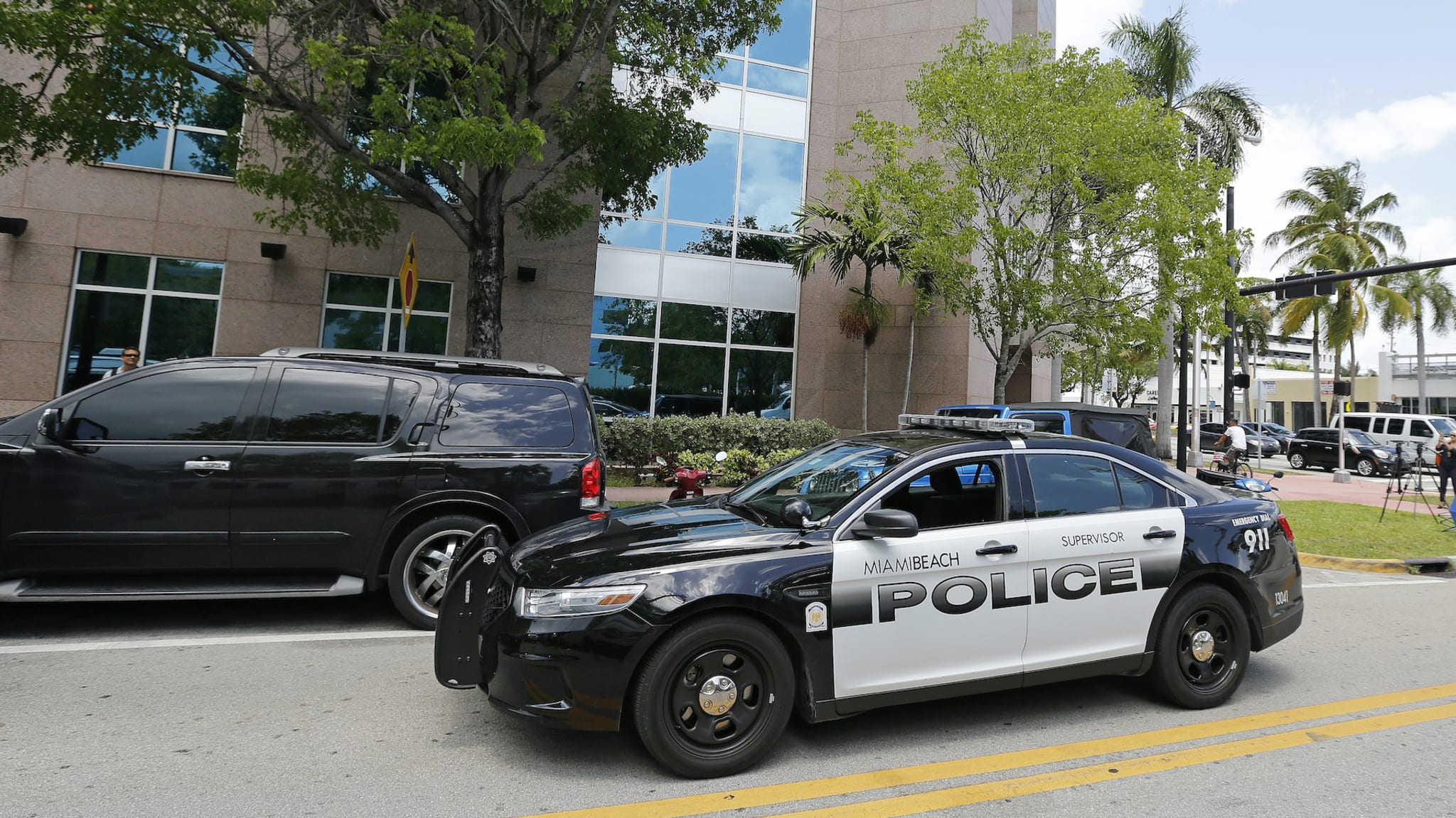 miami trump mask