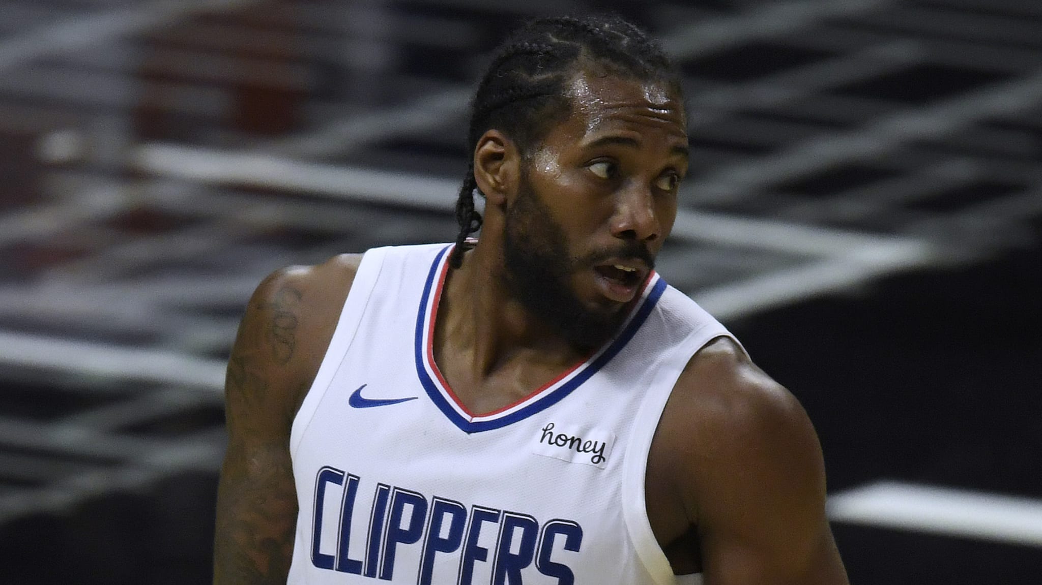 kawhi denies johnny wilkes