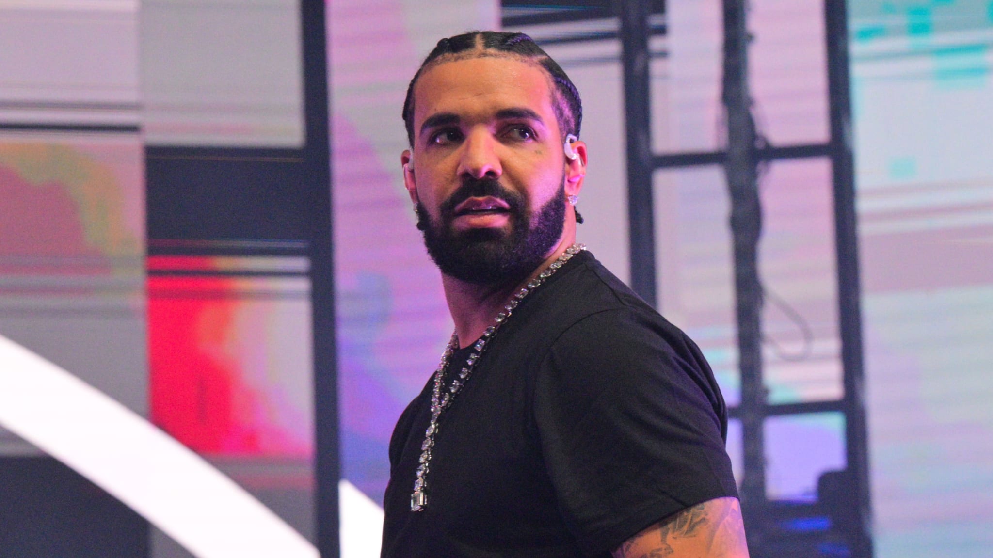 Drake in concert. 