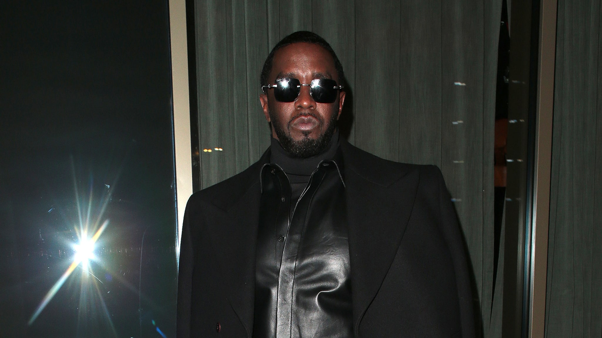 Diddy with sunglasses 