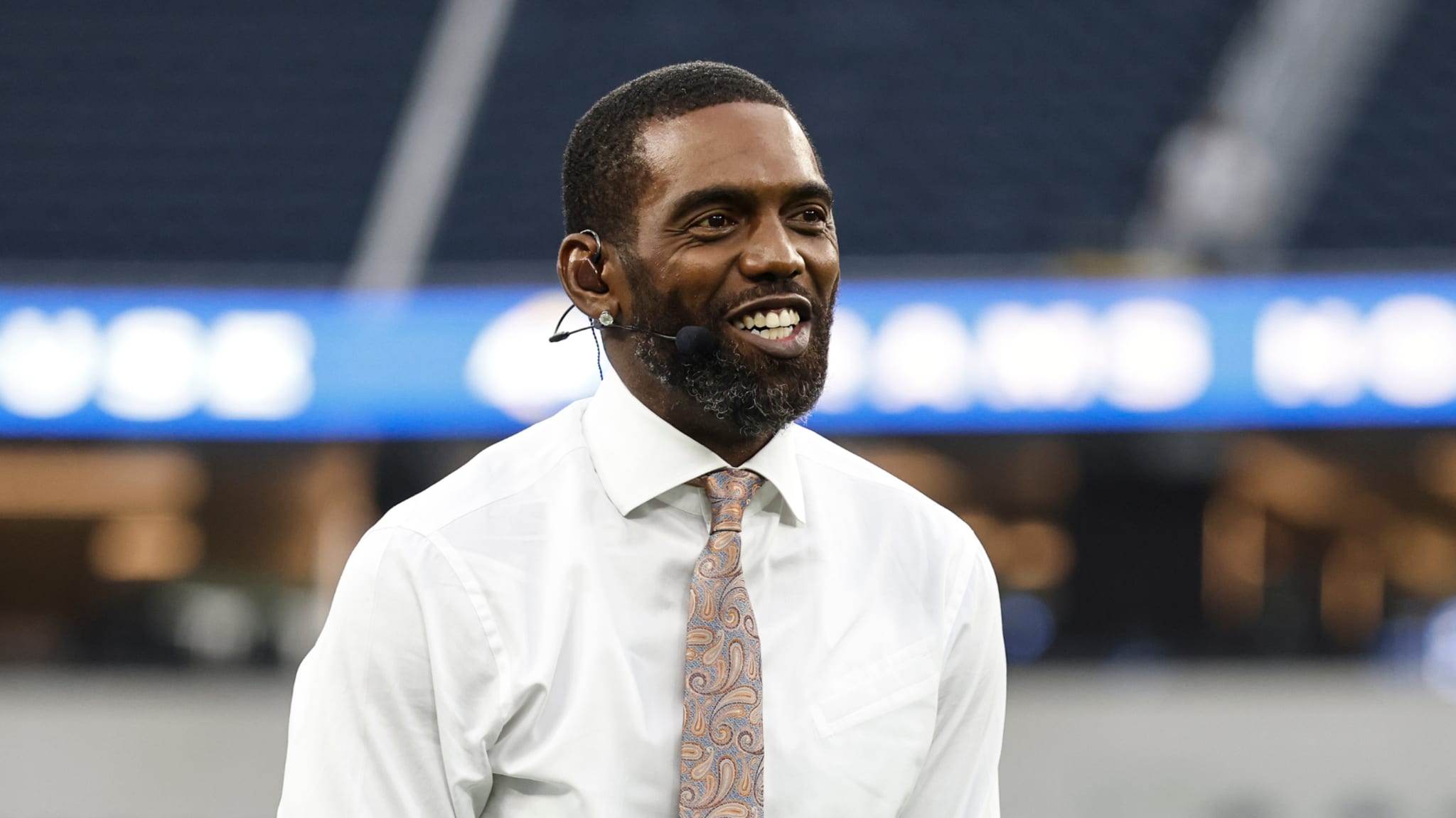Randy Moss Reveals Cancer Diagnosis in Emotional Post