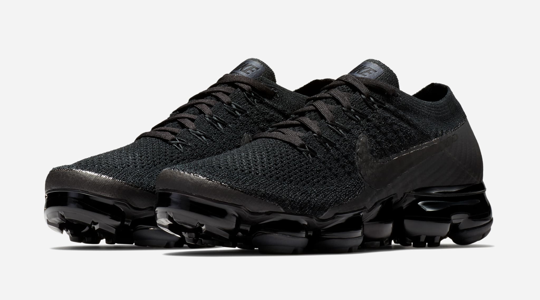 Nike VaporMax 'Triple Black' (Pair)