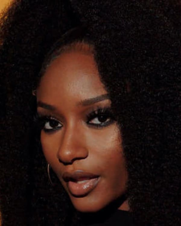 Ayra Starr, Kelly Rowland