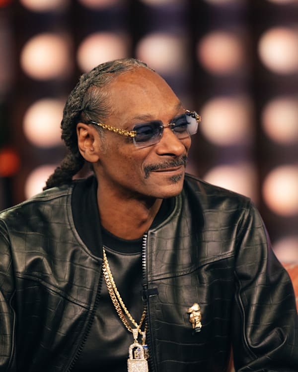 THE KELLY CLARKSON SHOW -- Episode BP029 -- Pictured: Snoop Dogg