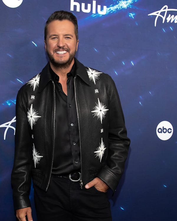 Luke Bryan on the red carpet for 'American Idol'