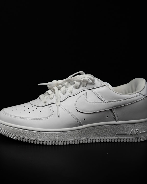 Nike Air Force 1 07 Nike Air Force 1 01