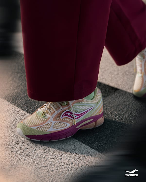 Saucony x Stan Birch ProGrid Guide 7 ' Stand Out'