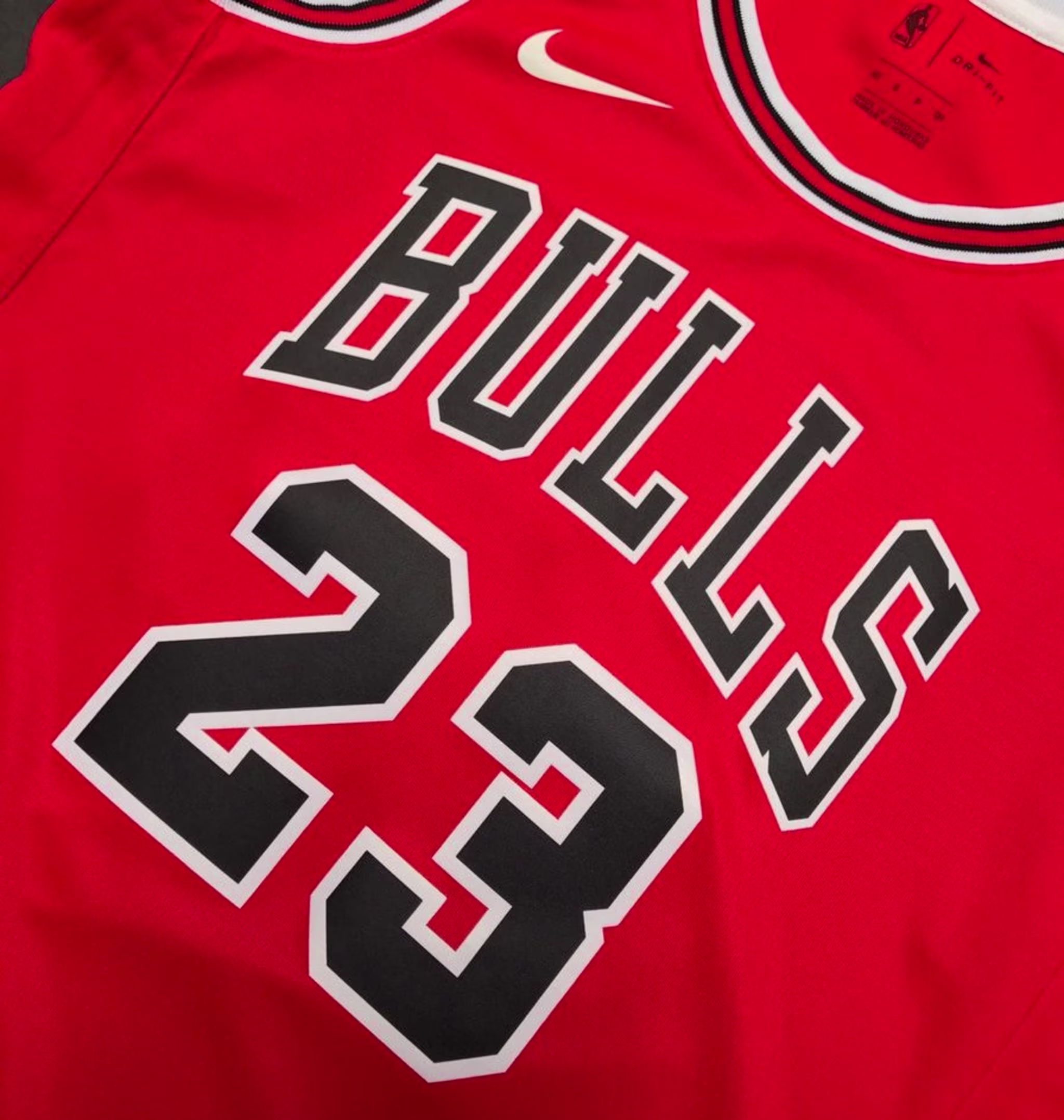 Michael Jordan Chicago Bulls Nike Jersey (Front)