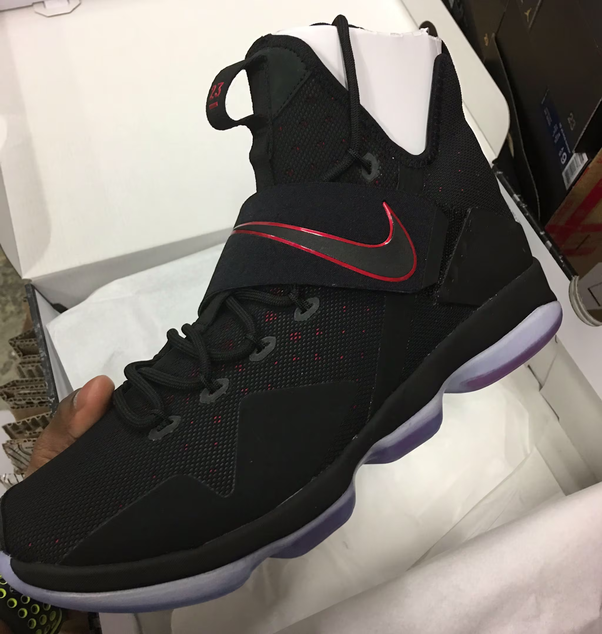 Nike LeBron 14 Black/Red Release Date 852405 004