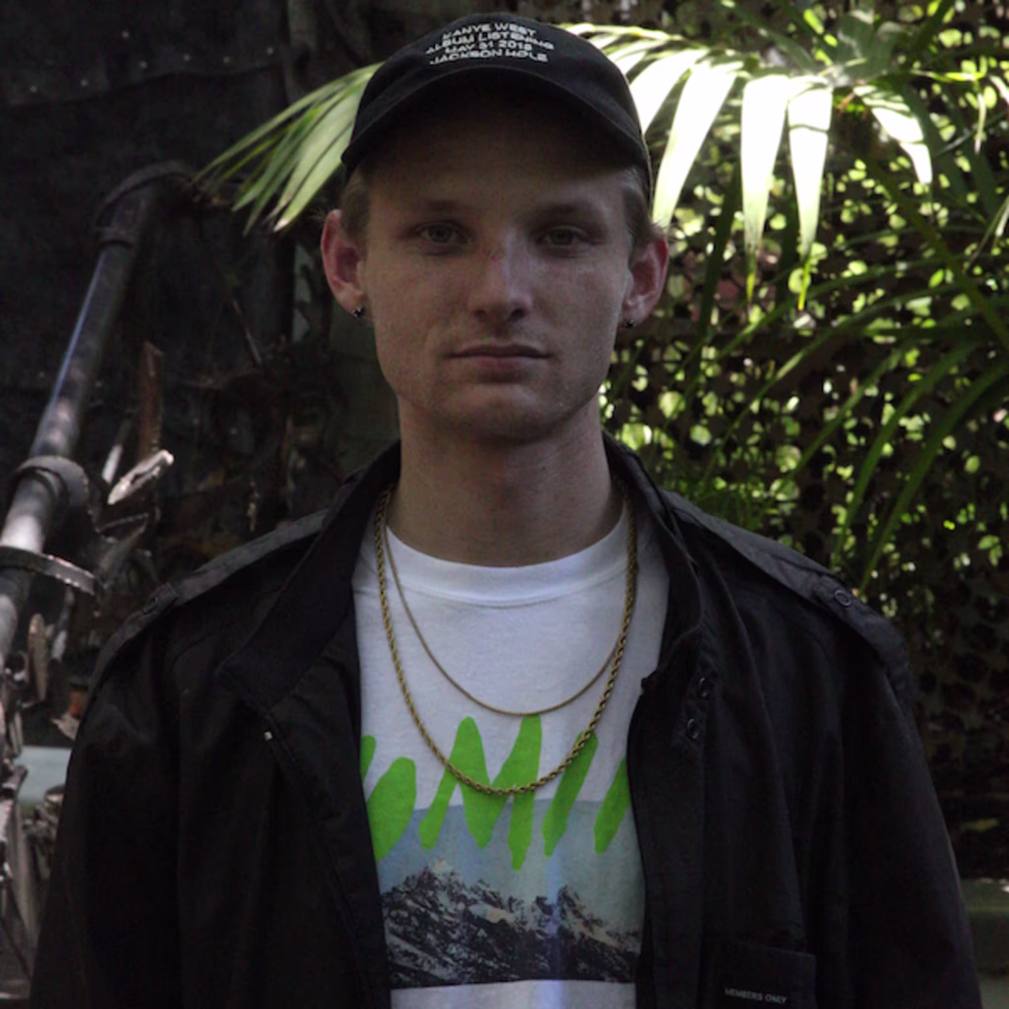 Head shot Sean Solymar