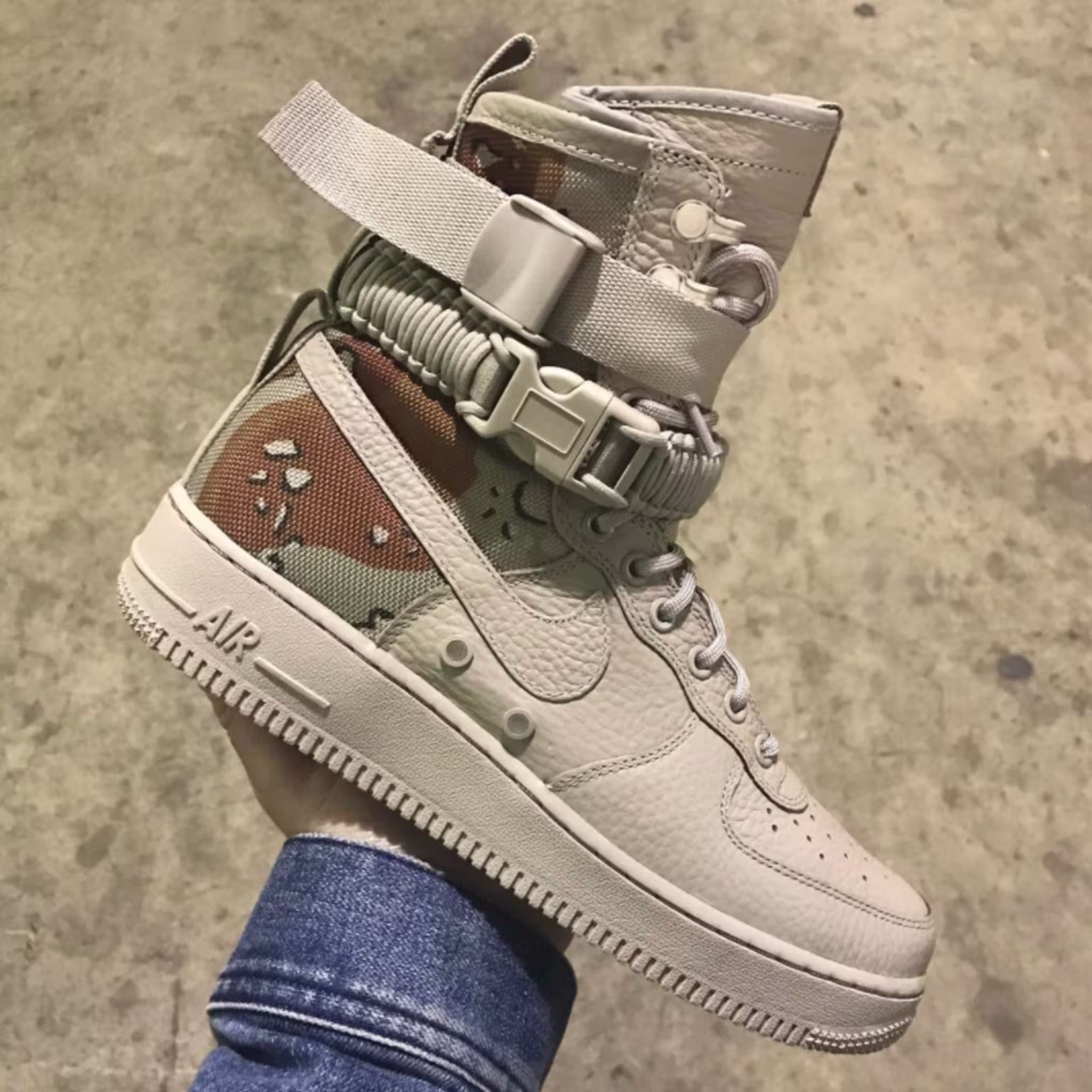 Desert Camo Nike Special Field Air Force 1