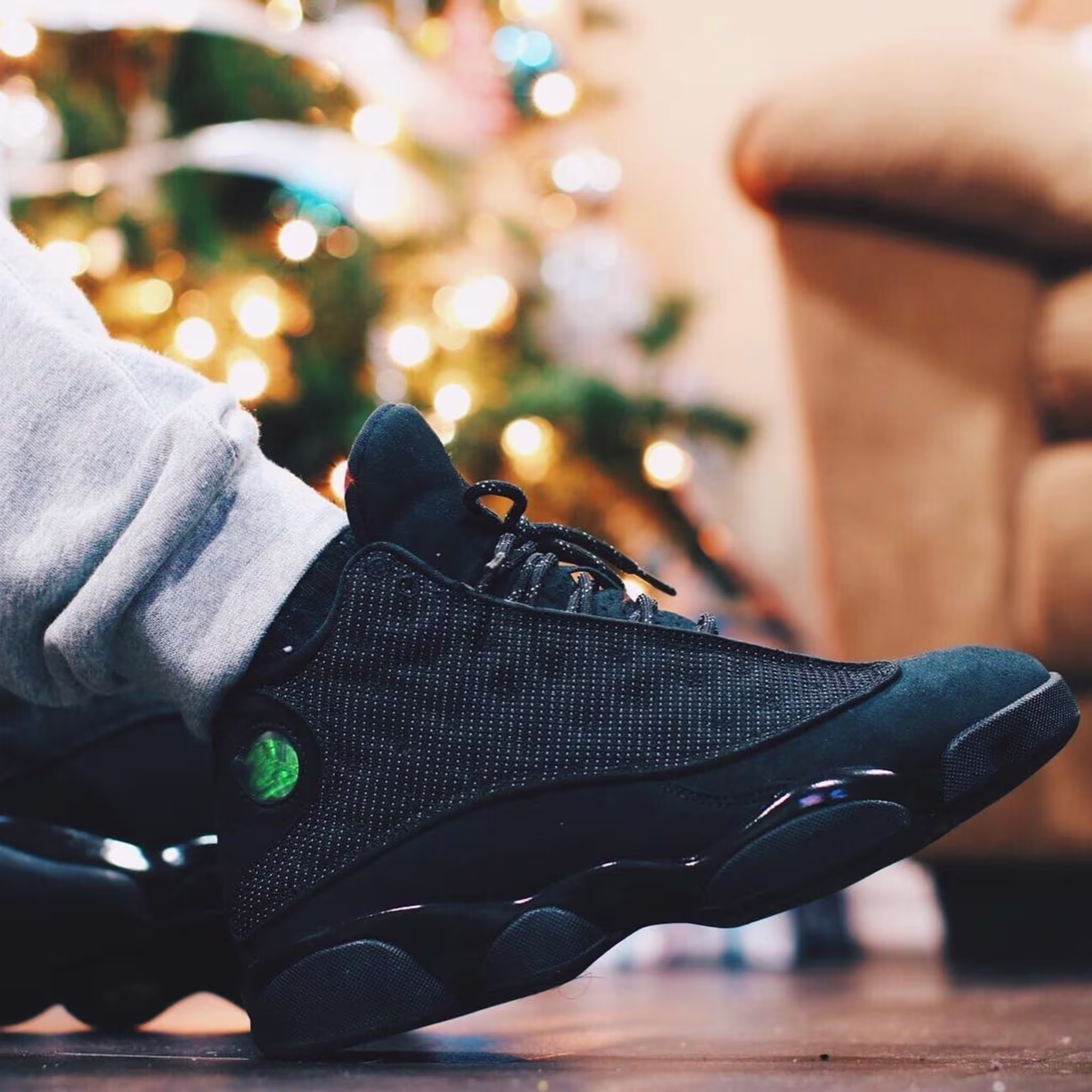 Air Jordan 13 Black Cat Release Date On Foot 414571 011