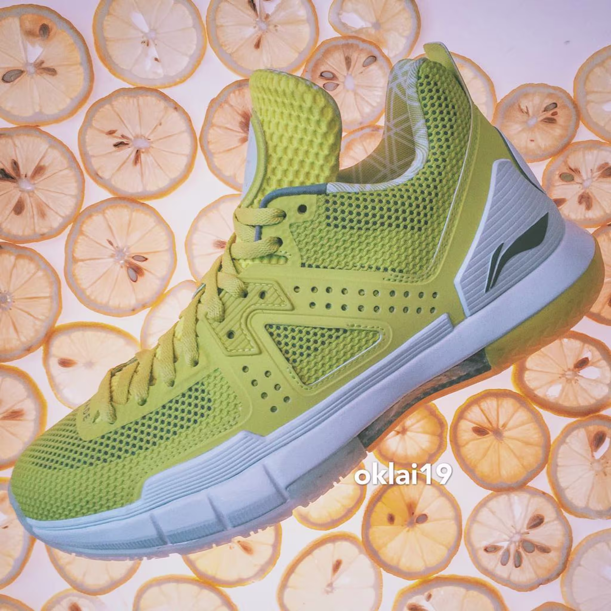 Li Ning Way of Wade 5 Yellow Volt (1)
