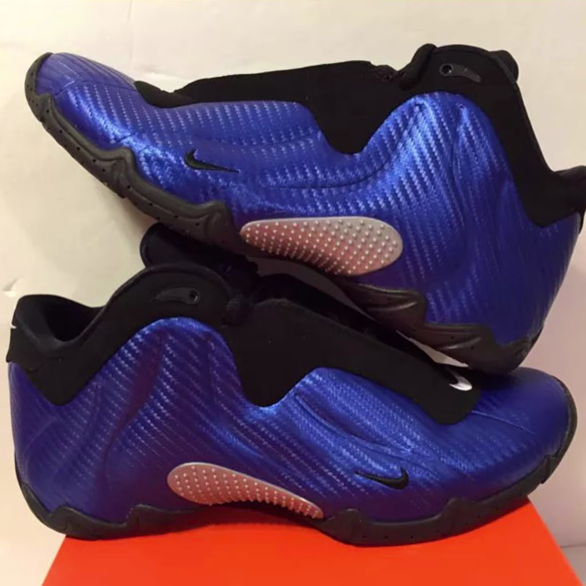 Nike Solo Flight