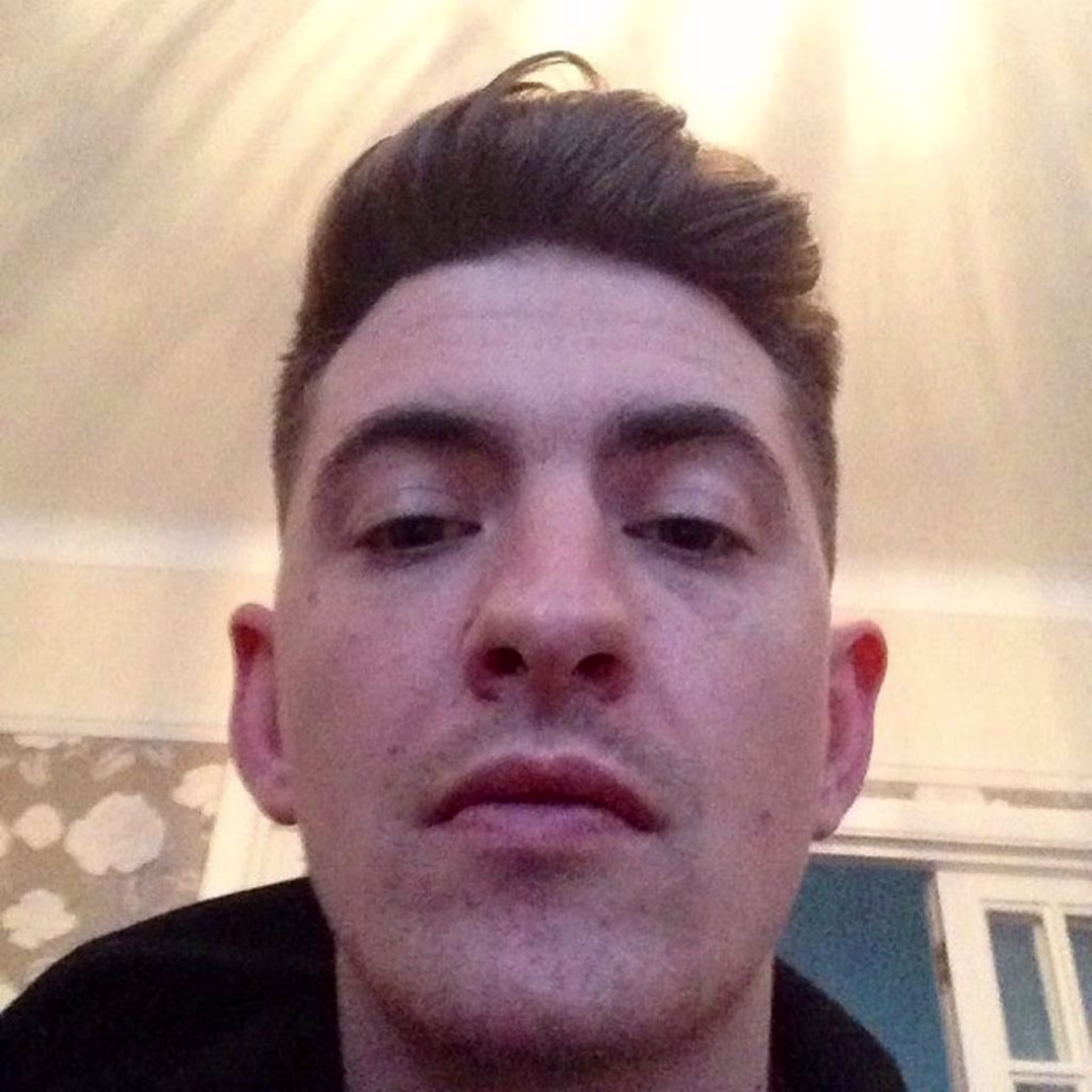 skream selfie