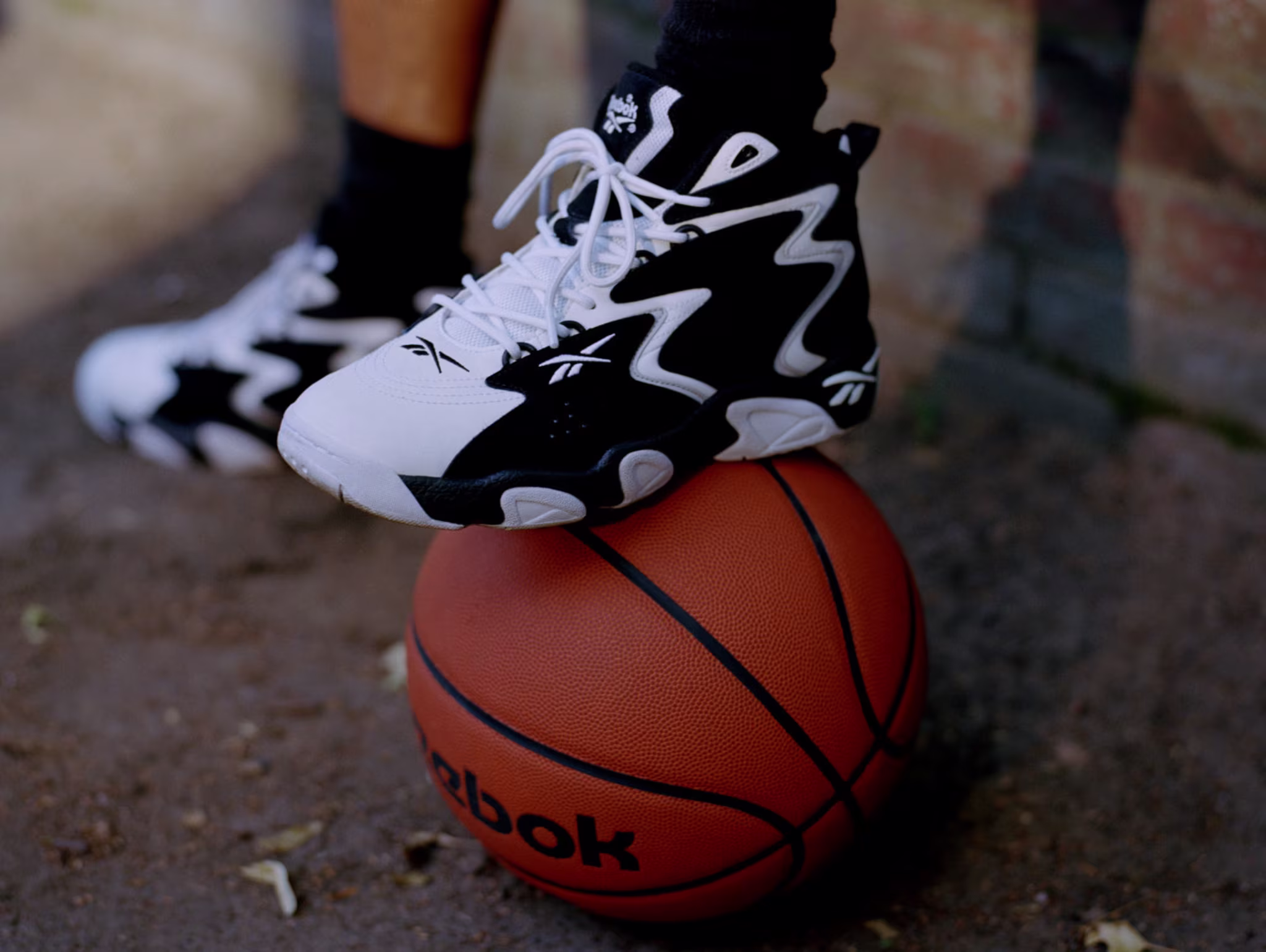 reebok mobius