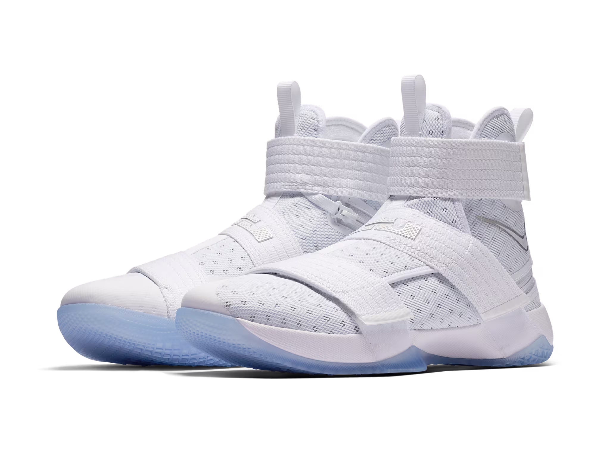 Nike LeBron Soldier 10 FlyEase "White"
