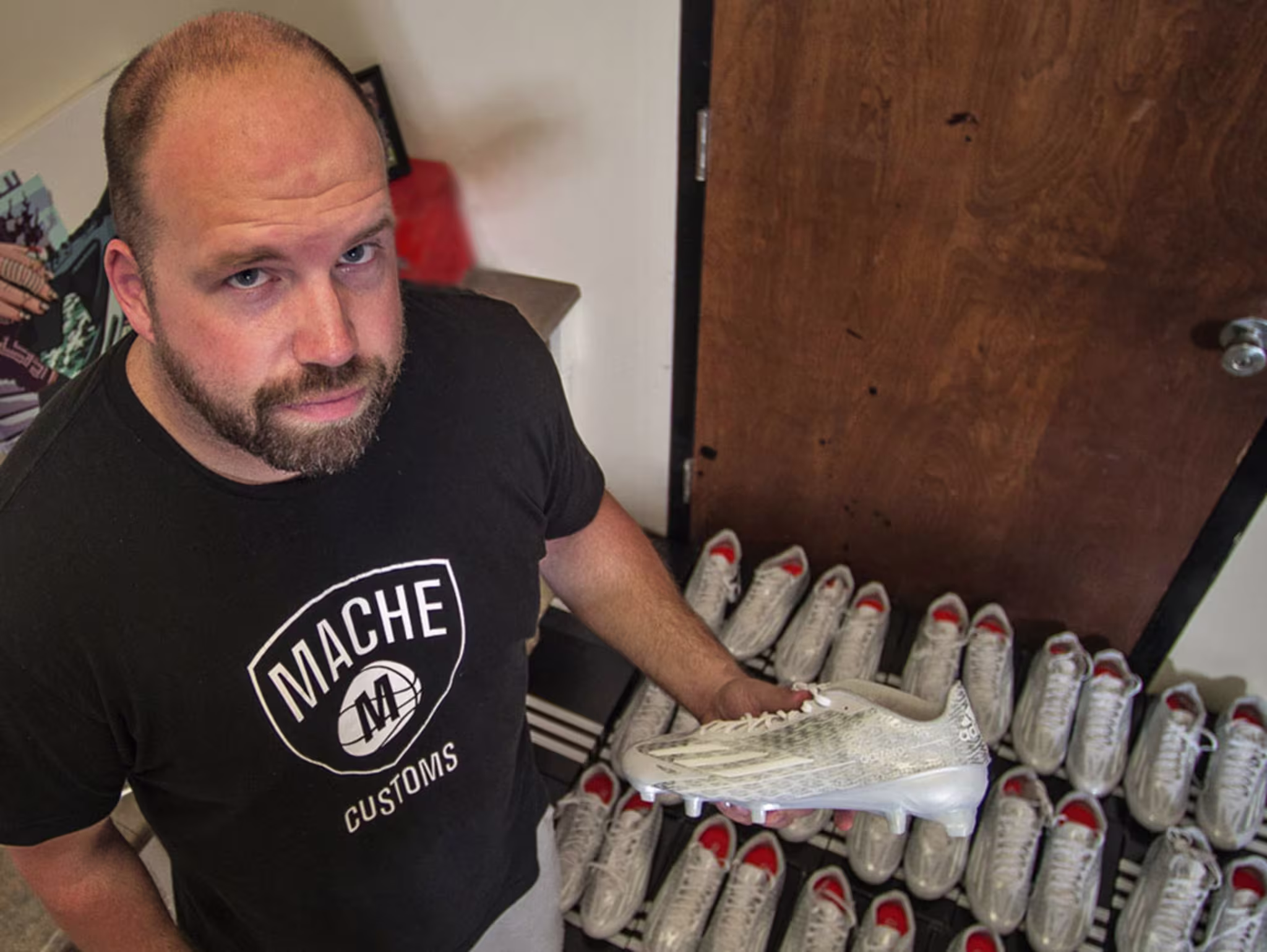Mache Custom Cleats for the Nebraska Cornhuskers (1)