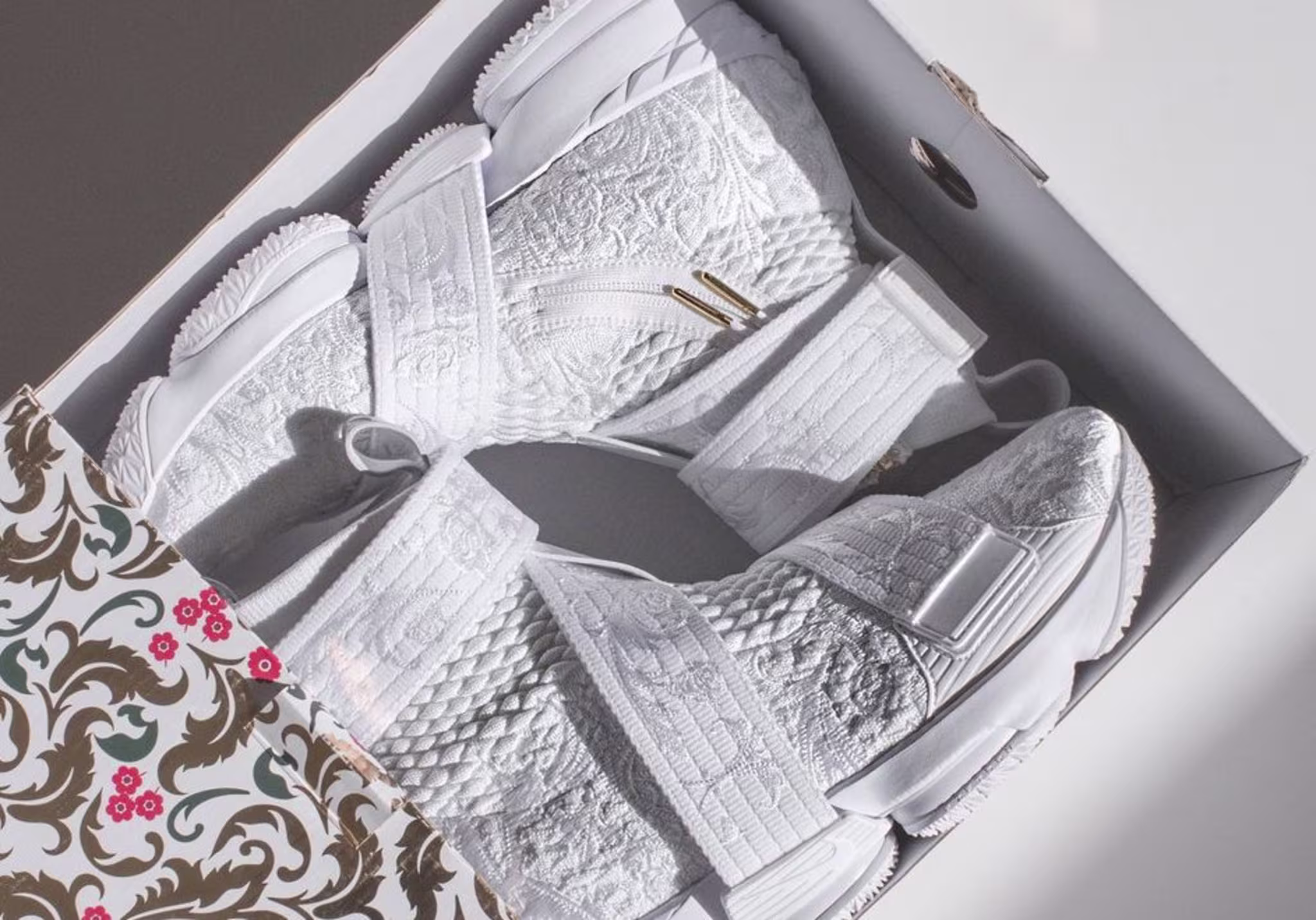 Kith x Nike LeBron 14 City of Angeles Teaser