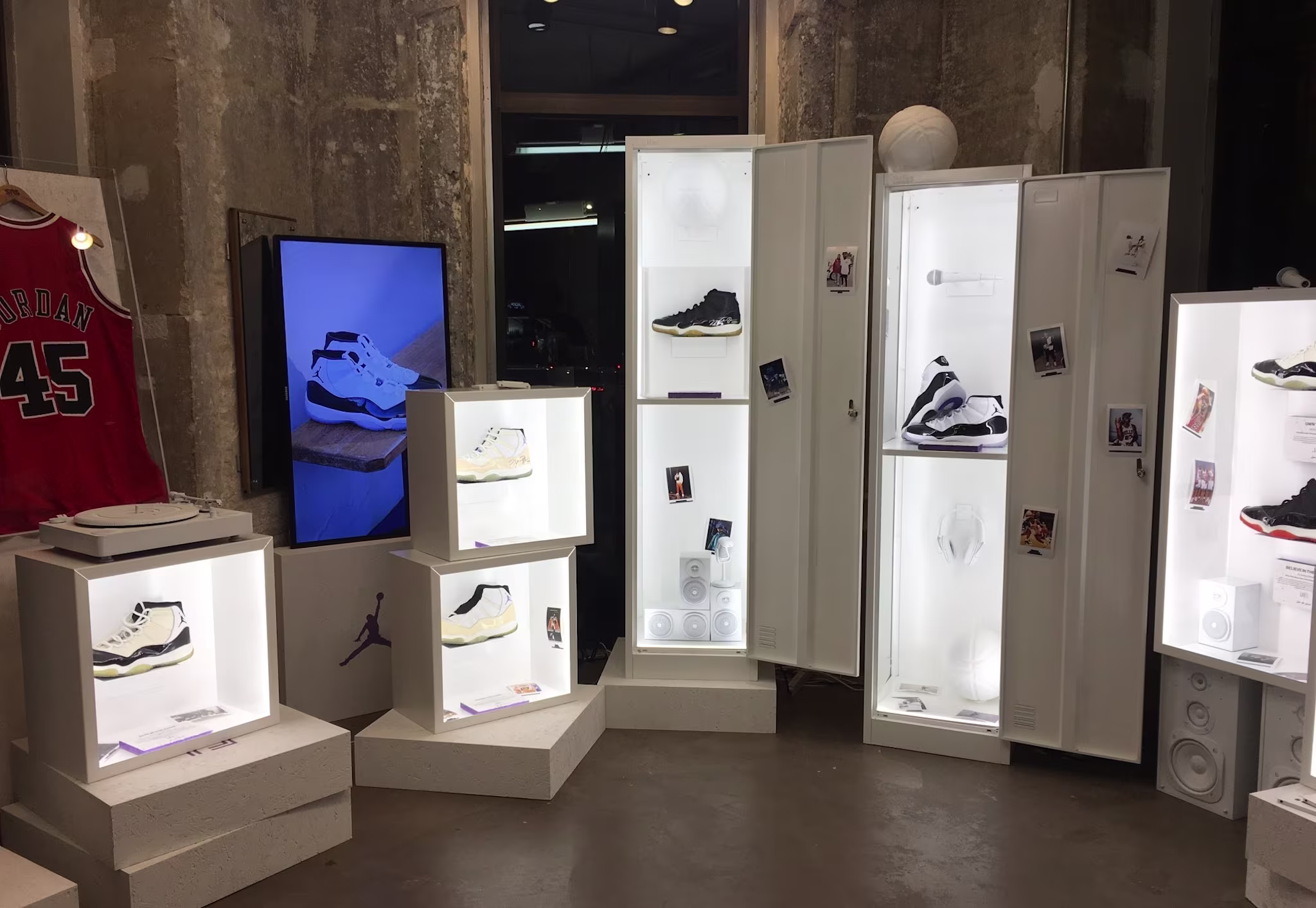 Sneakersnstuff Grail Tour Air Jordan 11 Group