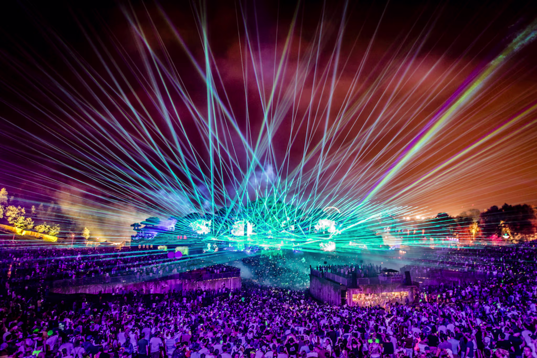 best electronic music festivals tomorrowland