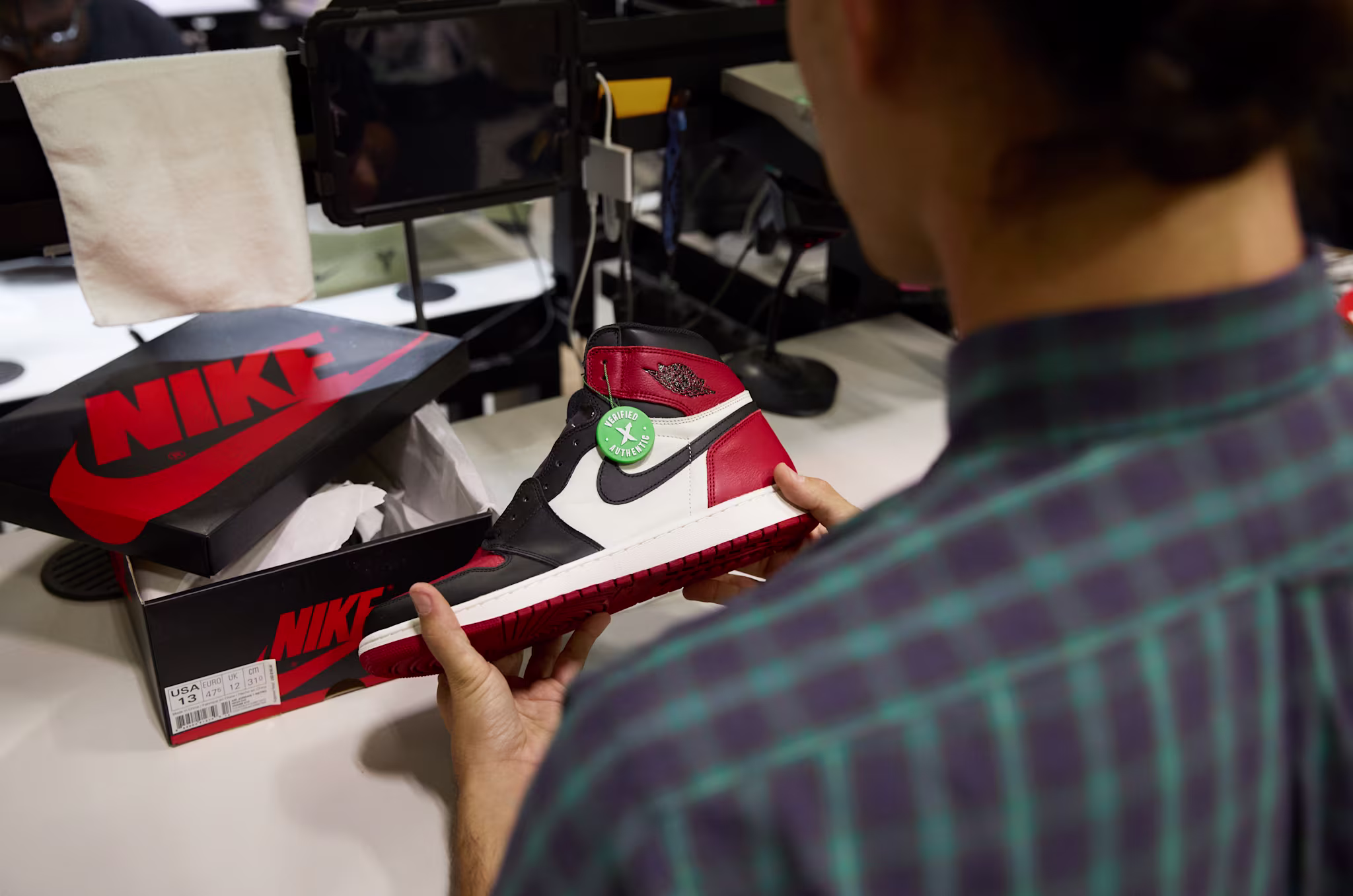 StockX Air Jordan Authentication