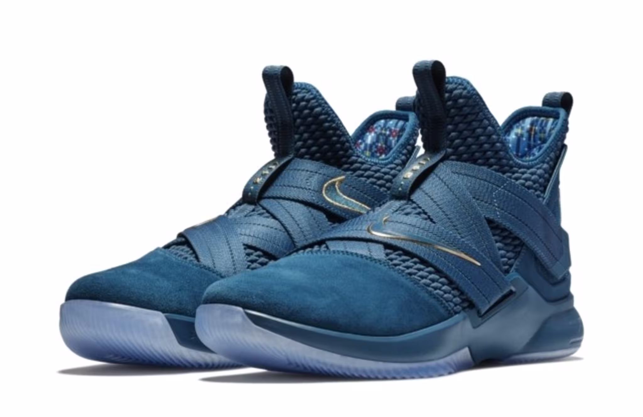 Nike LeBron Soldier 12 'Agimat' AO4054 500 (Pair)