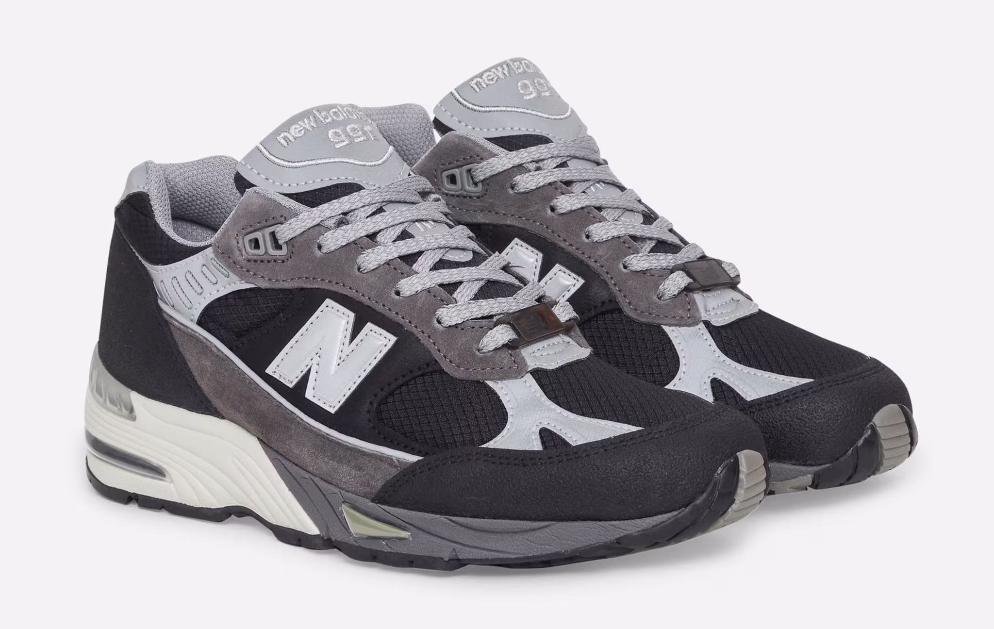 Slam Jam x New Balance 991 Pair