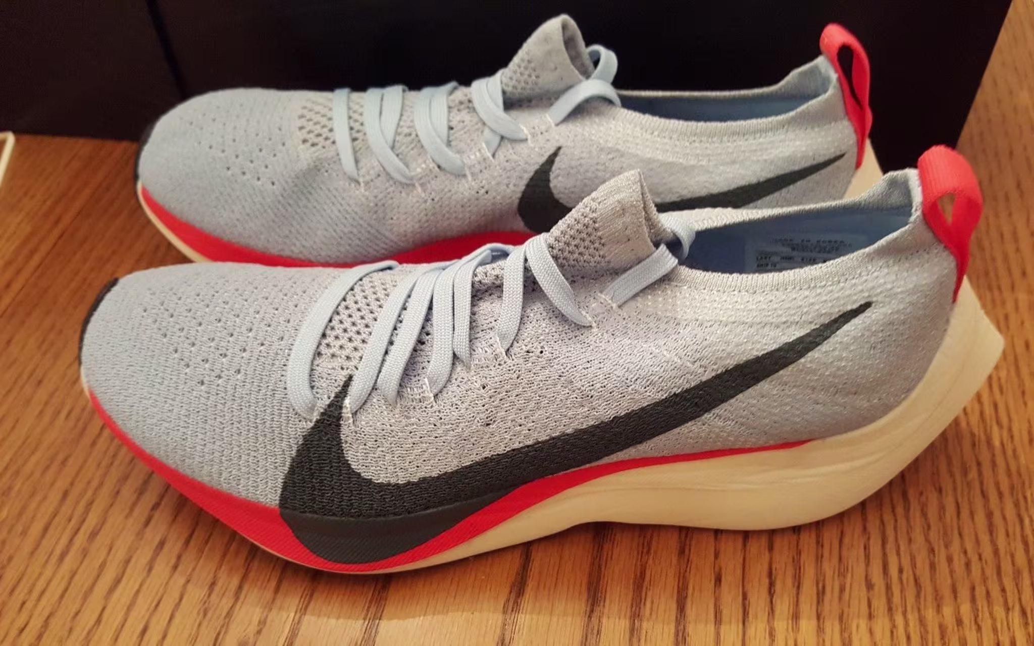 Nike Zoom VaporFly Elite Sub2 Running Shoe Auction (1)