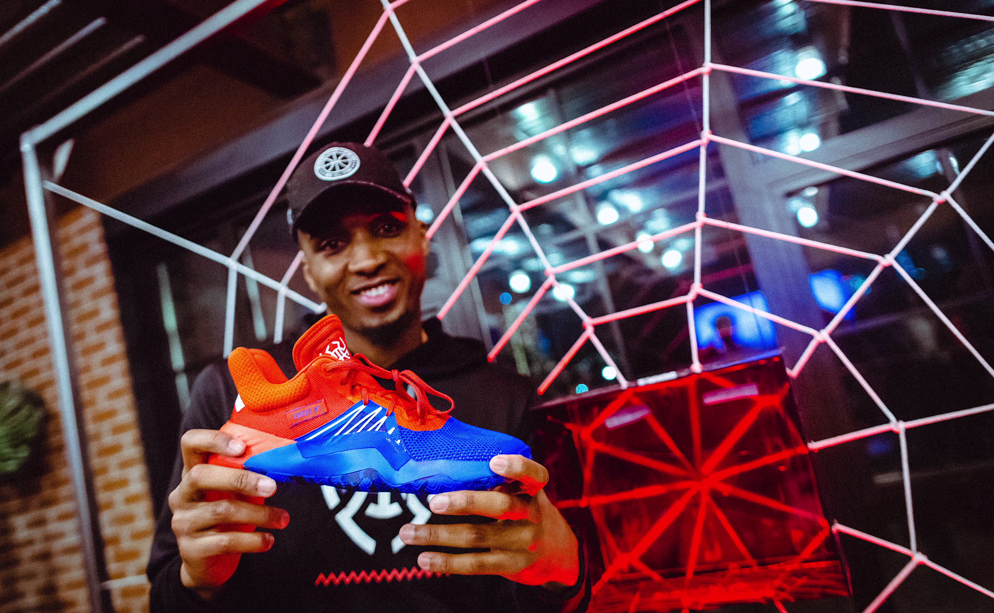 Adidas D.O.N. Issue #1 (Lateral)