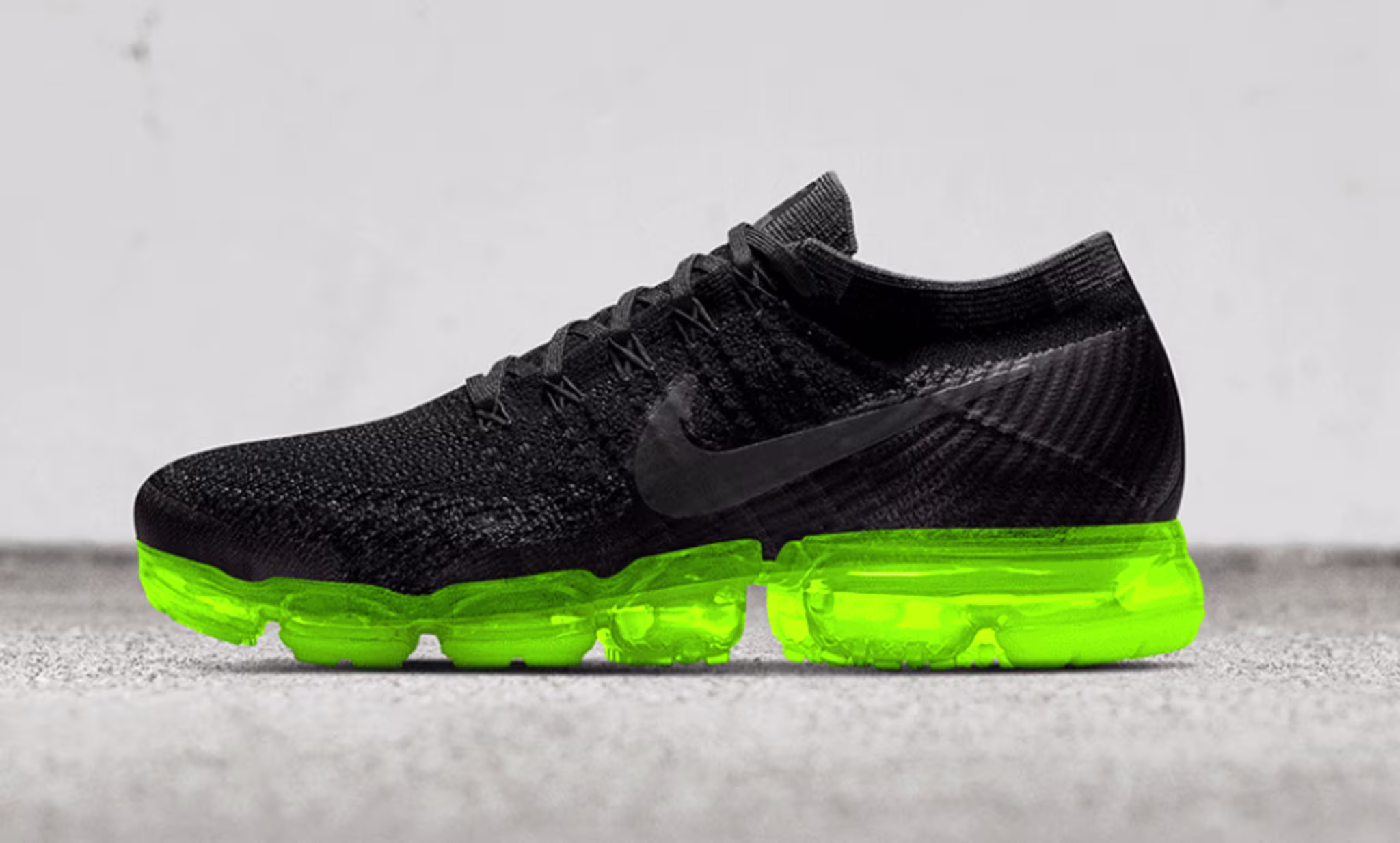 NIKEiD Air VaporMax "Volt"
