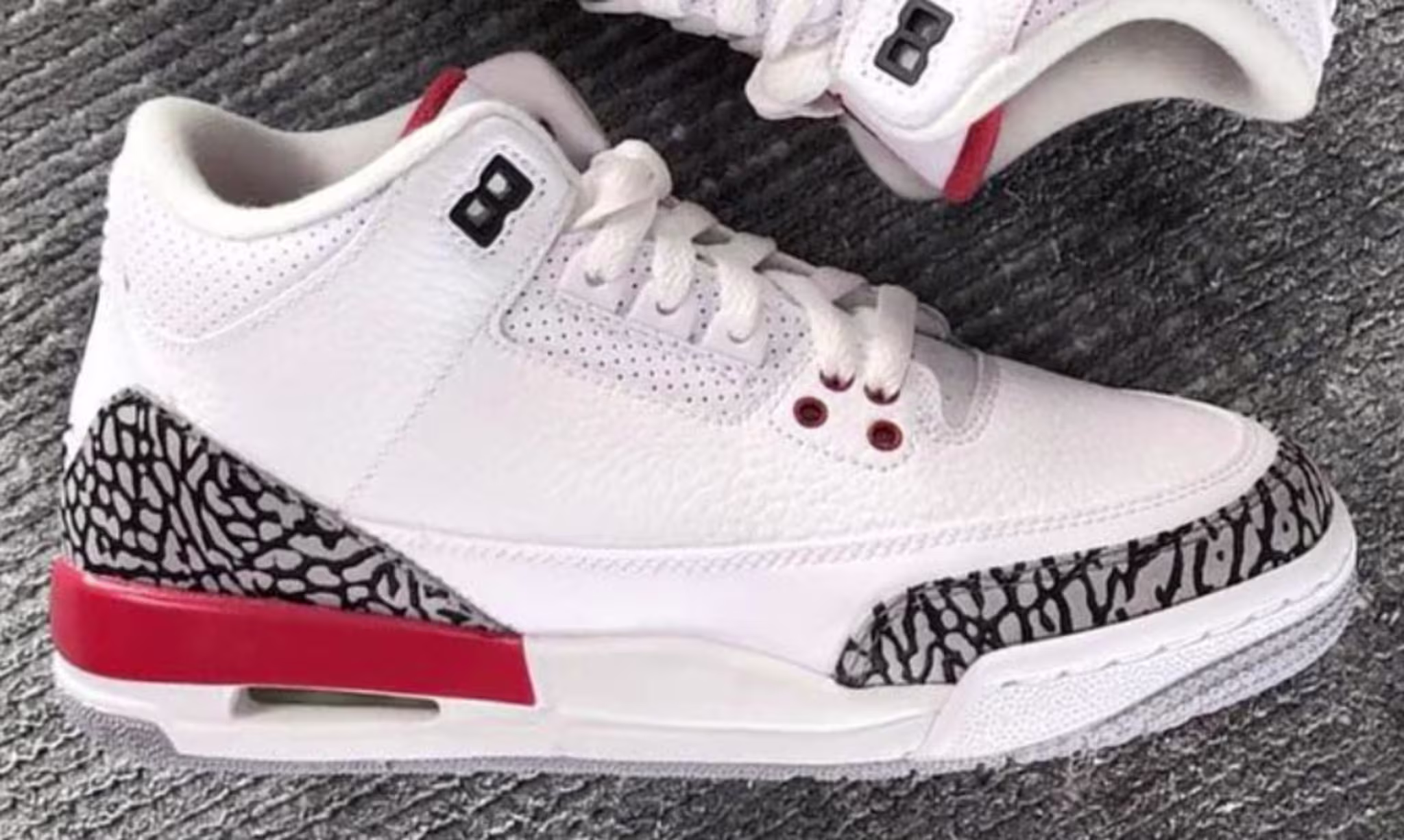 Air Jordan 3 'Katrina' 136064 116 (Pair)