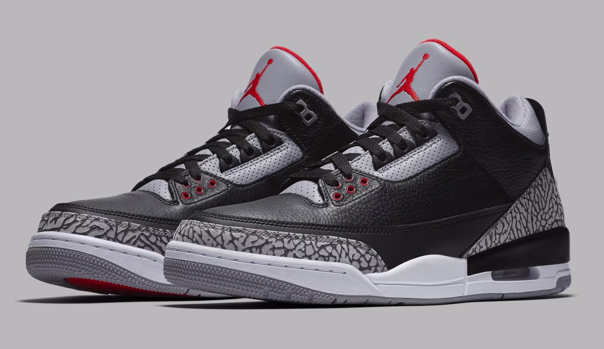 Air Jordan 3 Black/Cement Grey White Fire Red 854262 001 (Pair)