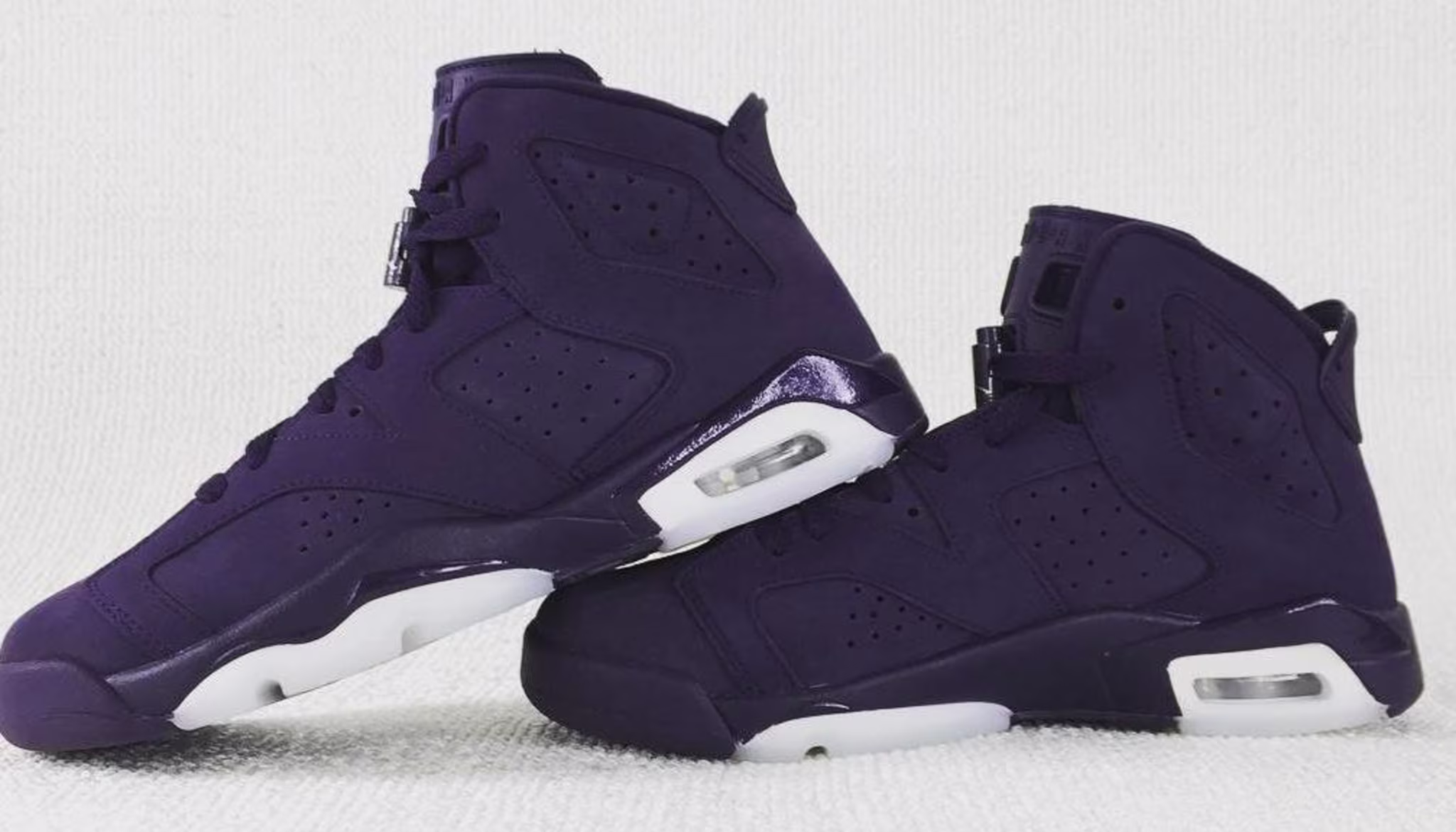 Air Jordan 6 GS Indigo Purple Suede Side