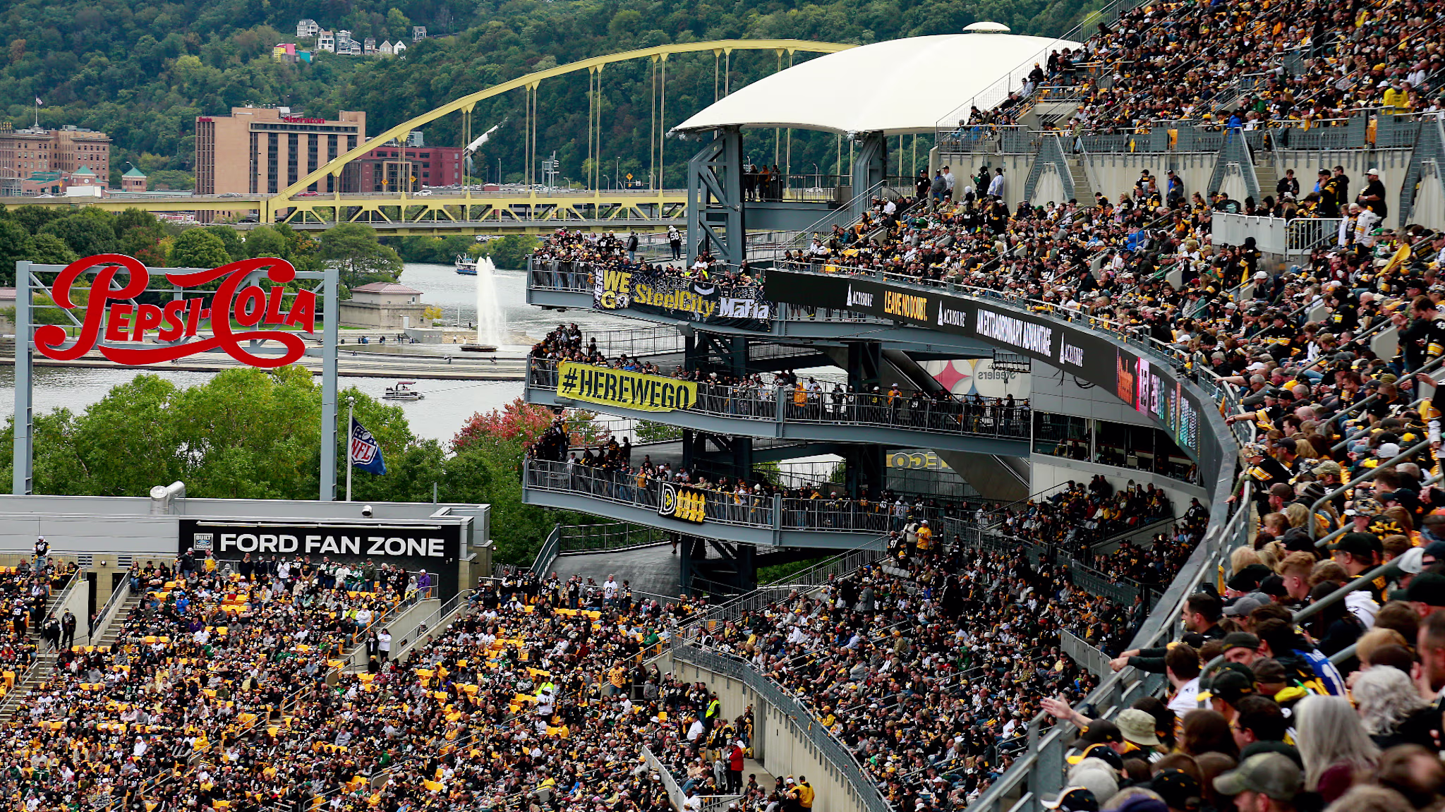 A general view during the game between the Jets and Steelers at Acrisure Stadium.