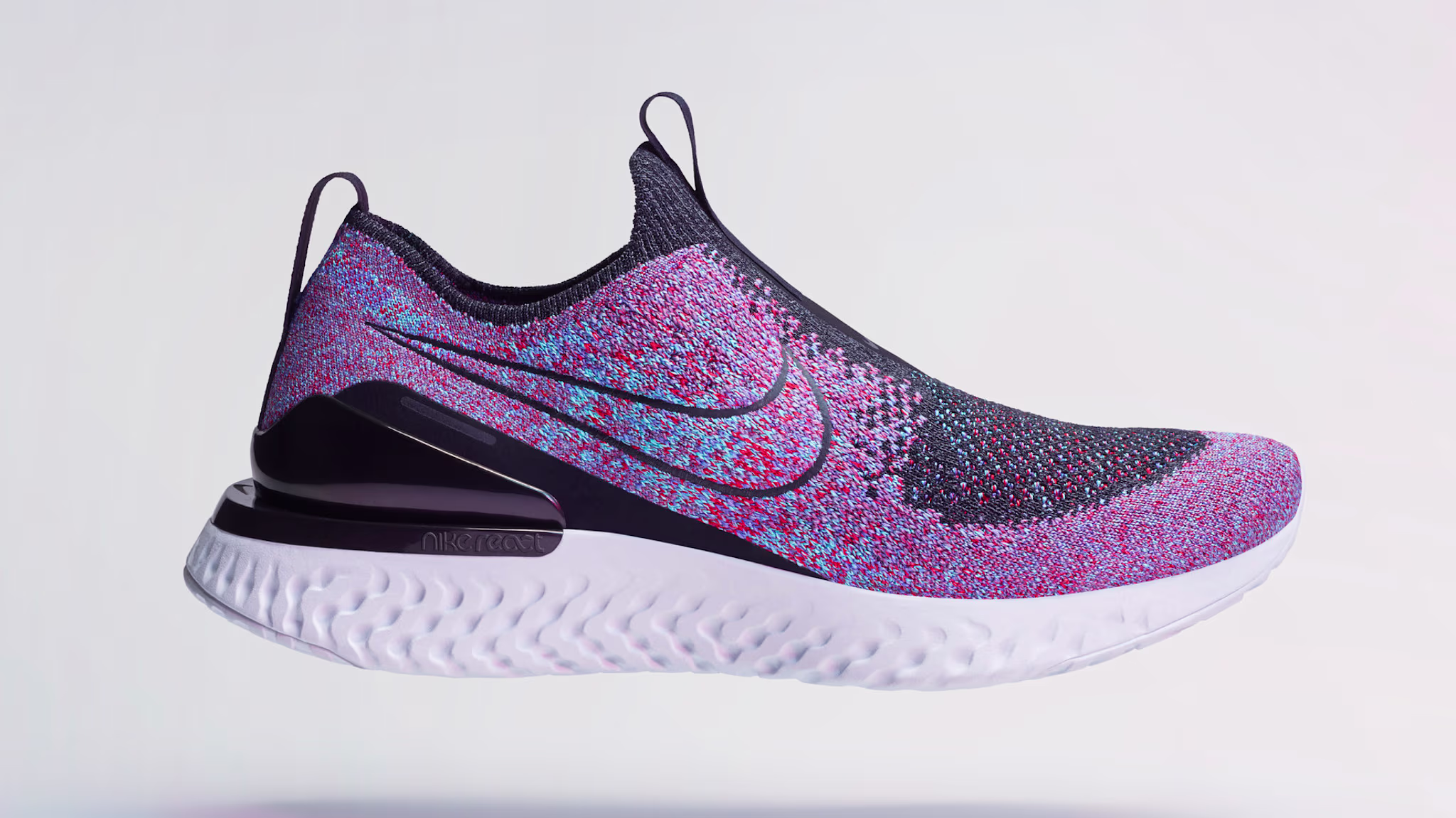 Nike Phantom React Flyknit (Lateral)