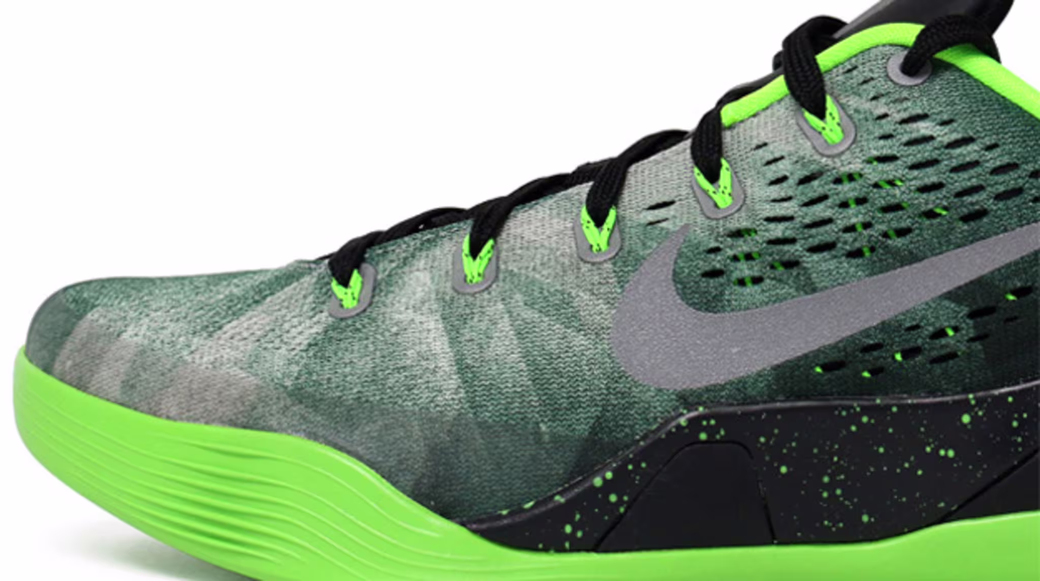 Nike Kobe 9 EM Gorge Green Release