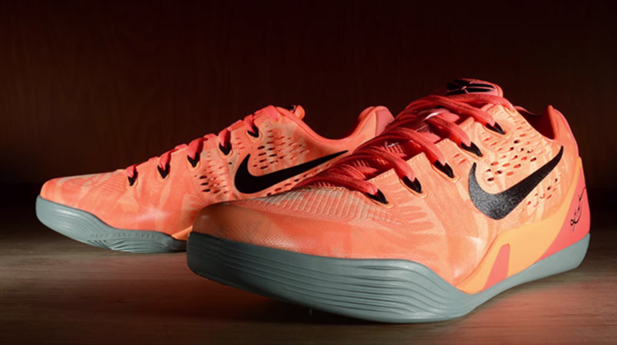 NikeKobe9EMPeachCream