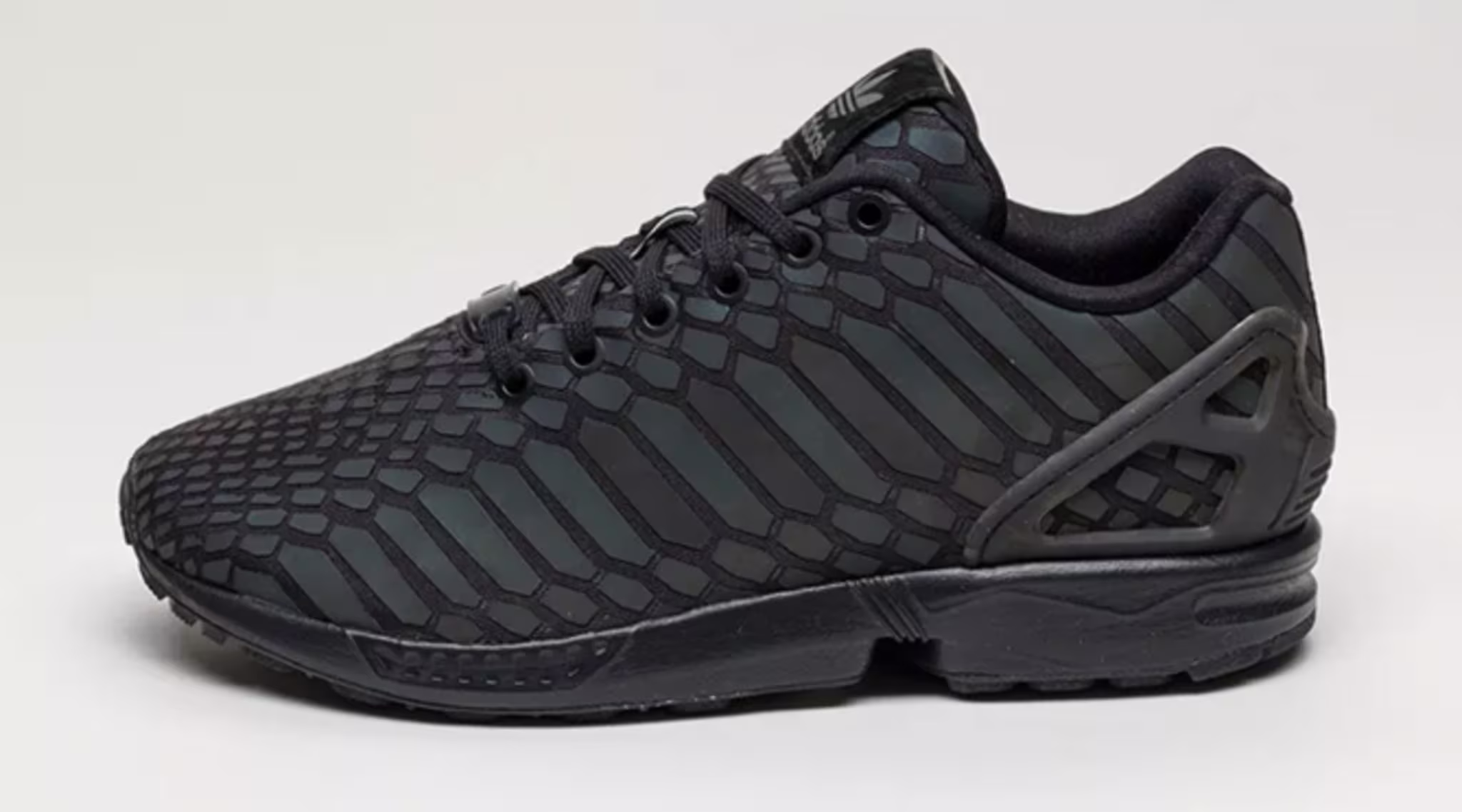 Xeno adidas ZX Flux Blackout