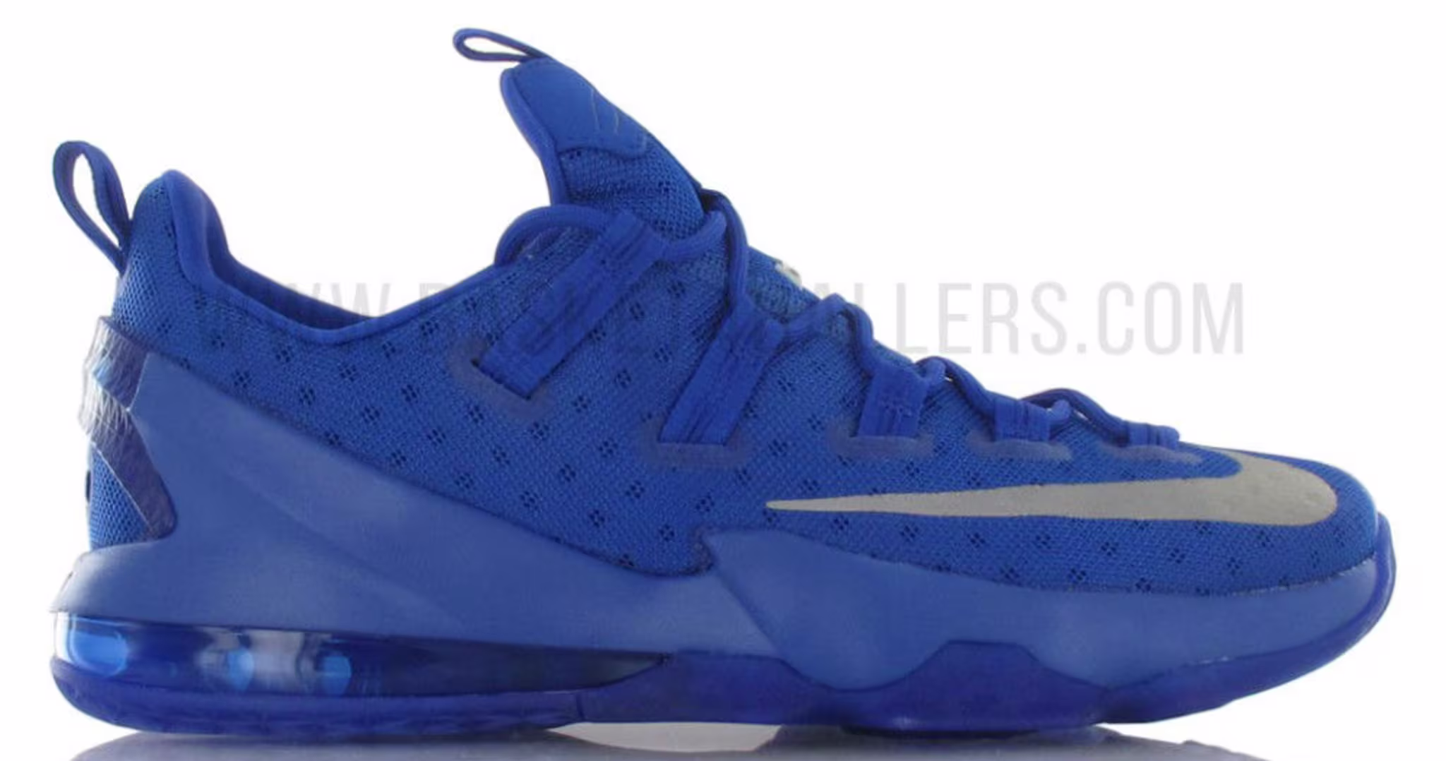 Nike LeBron 13 Low Game Royal 831925 400 (1)