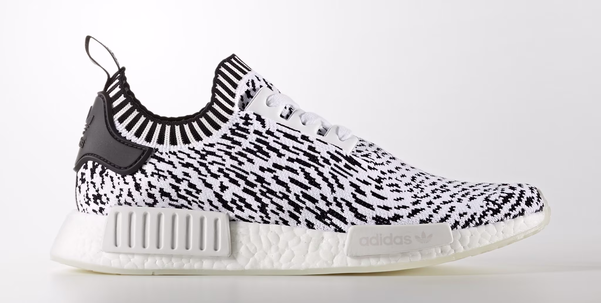 Adidas NMD R1 'Sashiko' BZ0219 (Lateral)