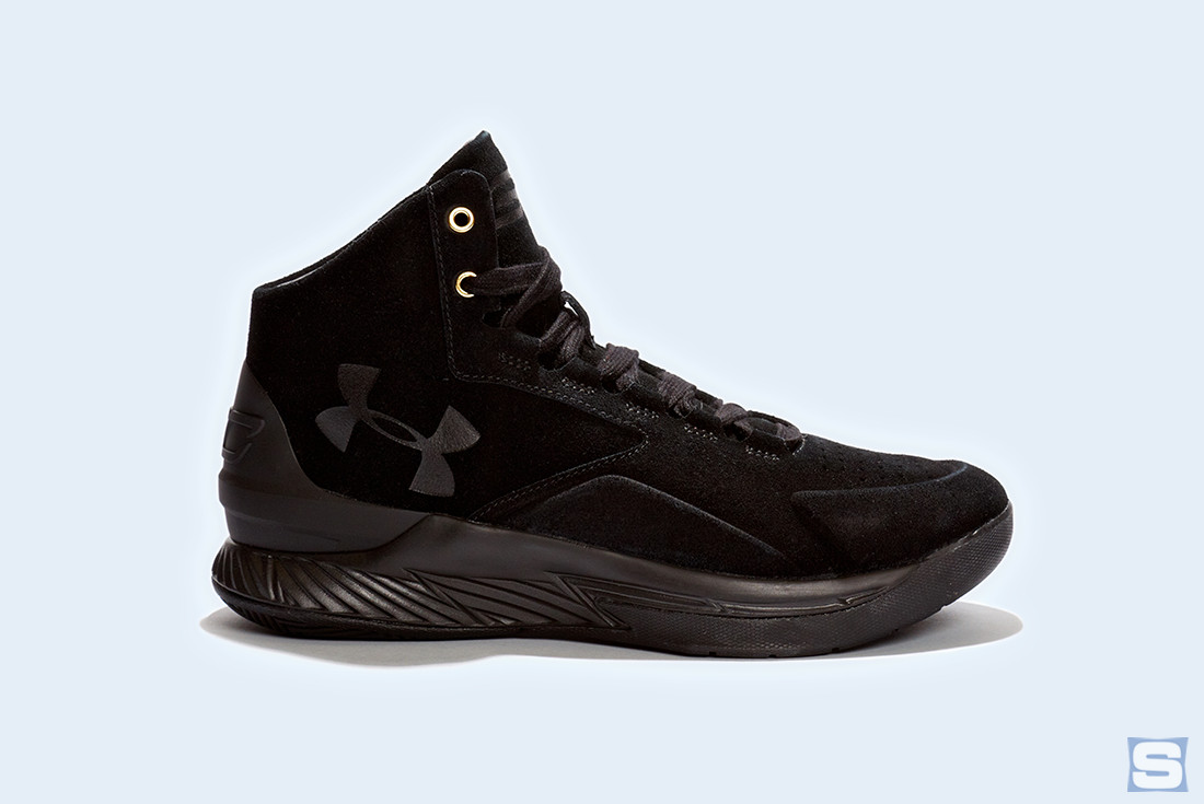 Curry sales all black