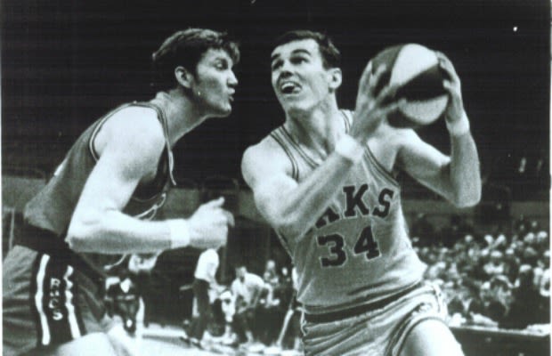 Doug Moe - The 25 Best Players in ABA History | Complex